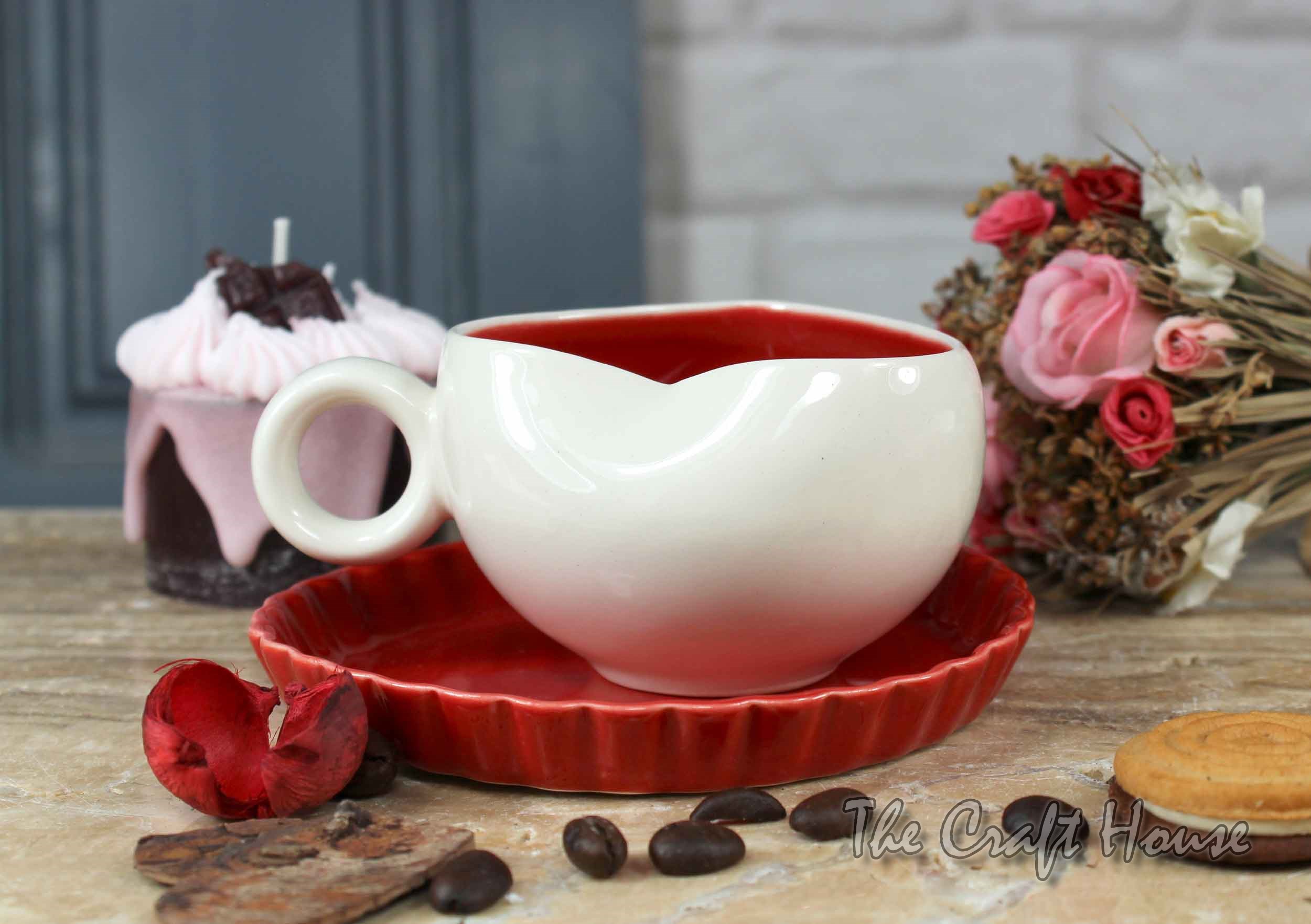 Coffee mug with saucer
