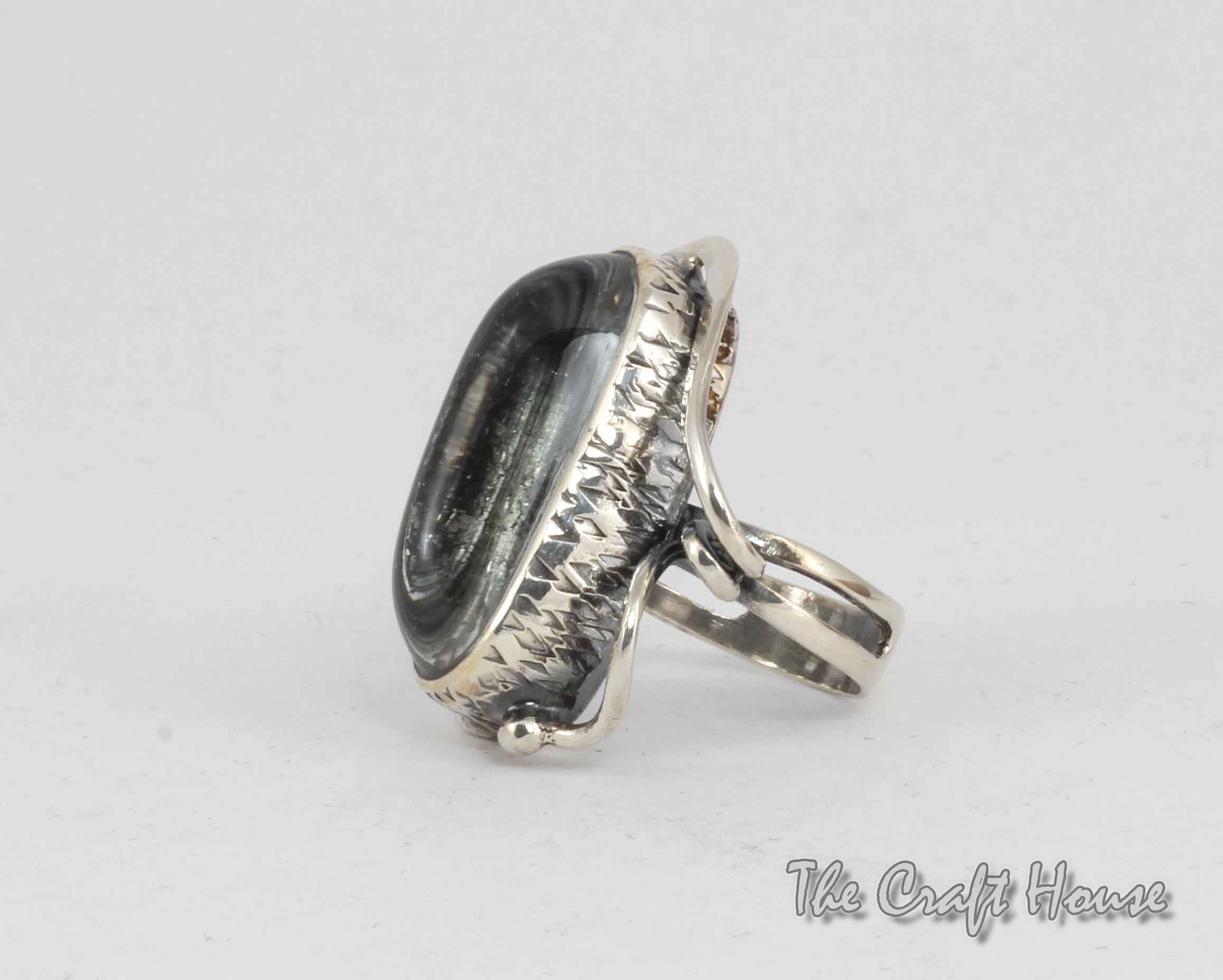Сребърен пръстен с Кварц - 205 лв (104.81 €) 