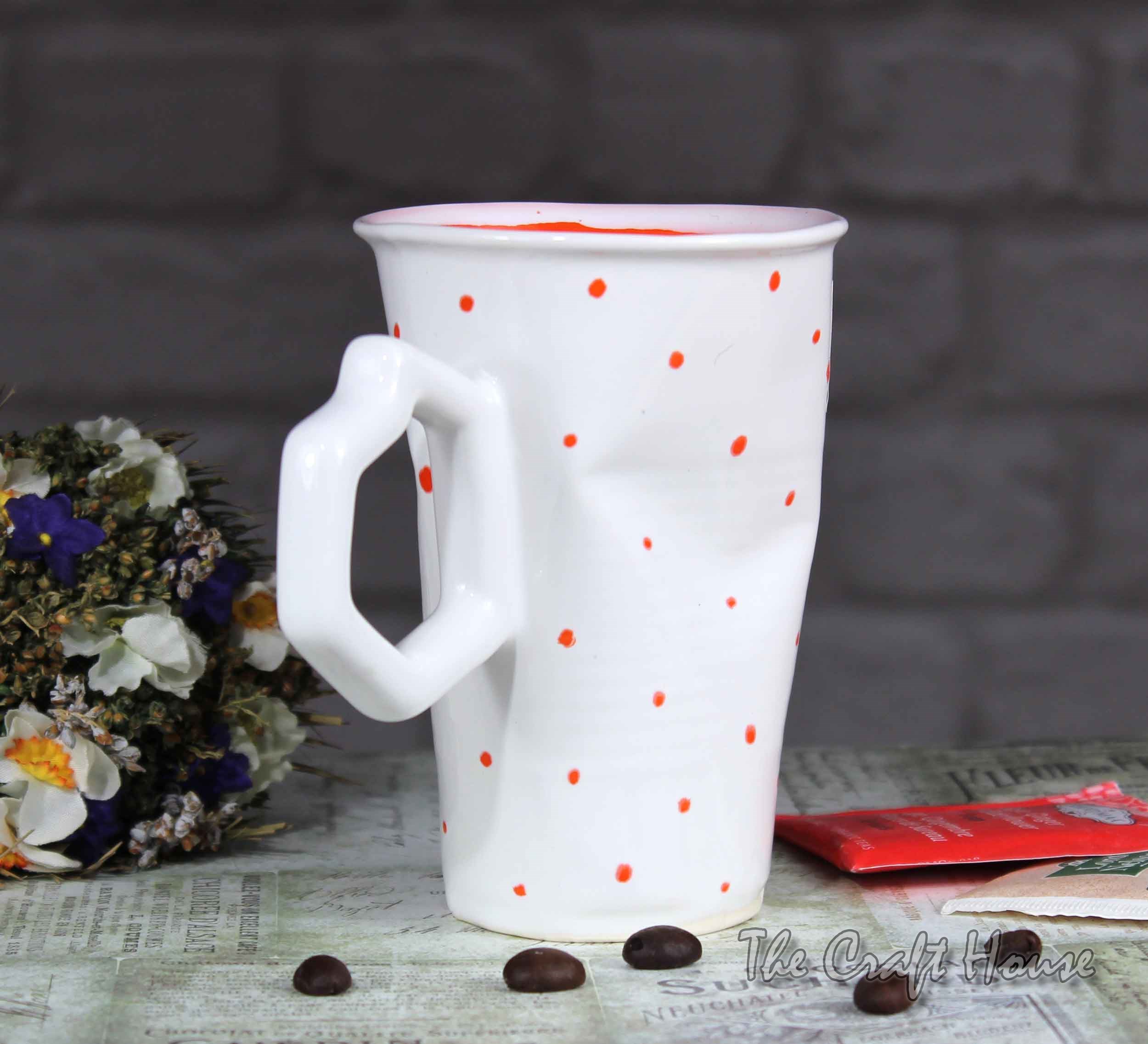 Porcelain mug