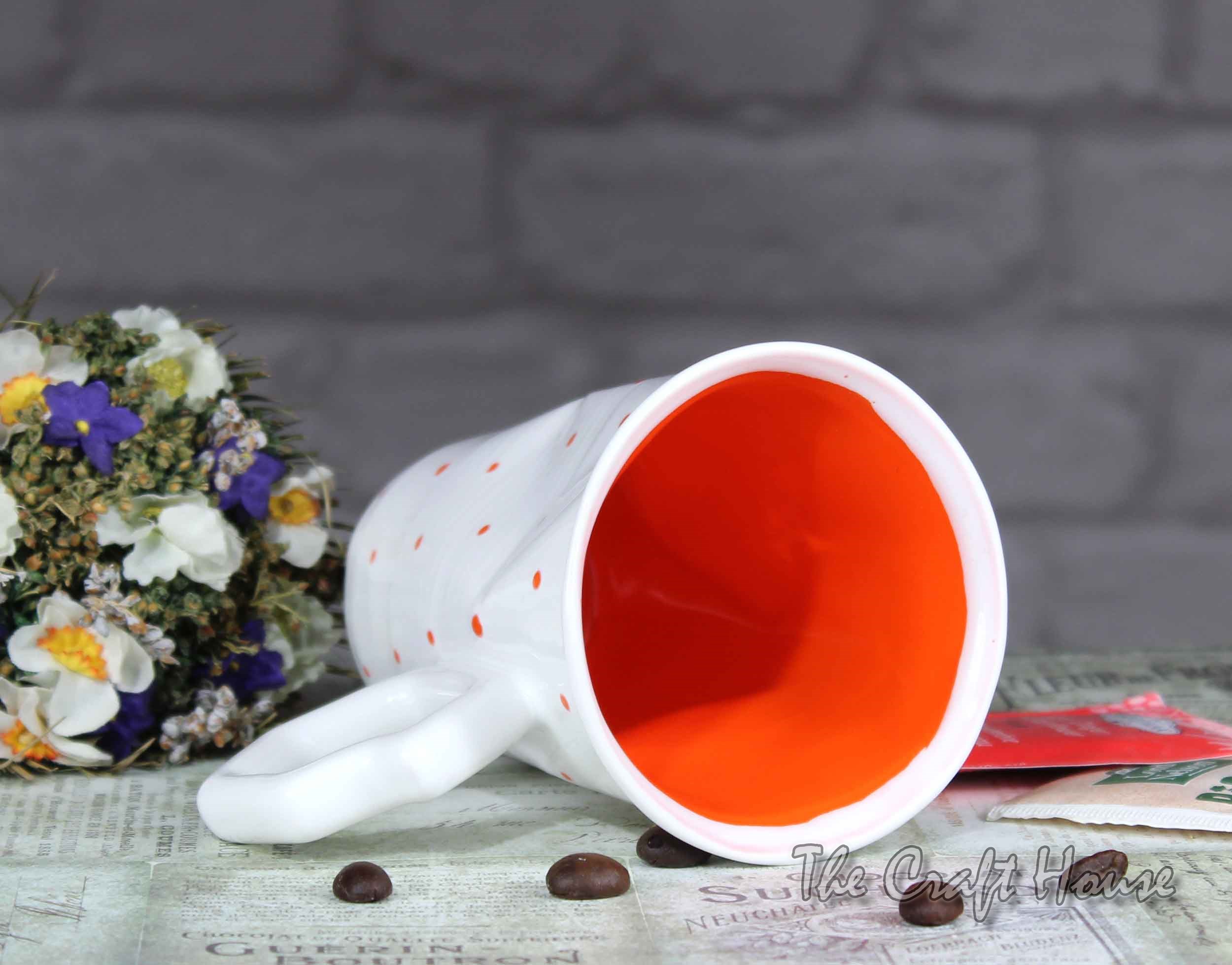 Porcelain mug