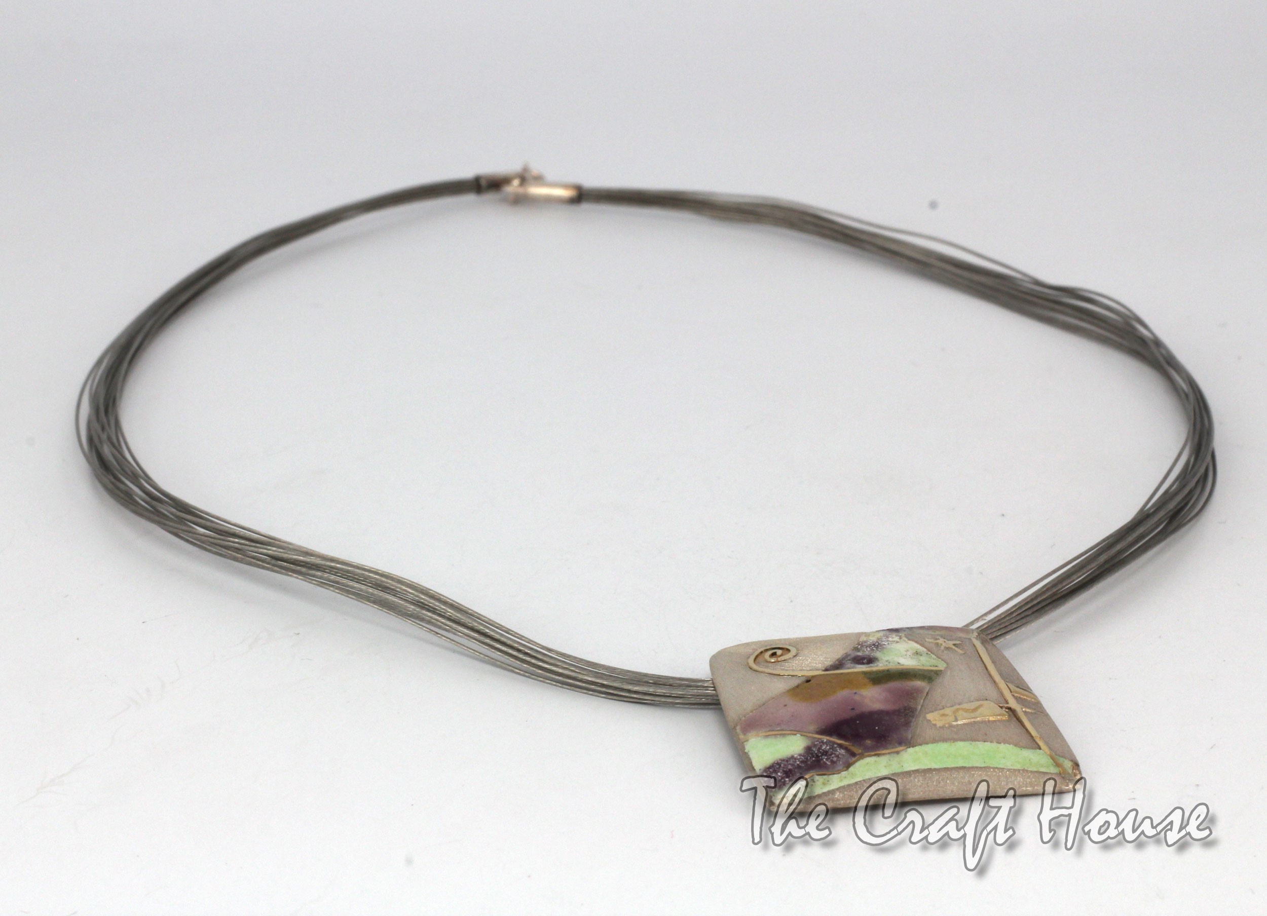Silver necklace with enamel - 94.59 € (185 lv)