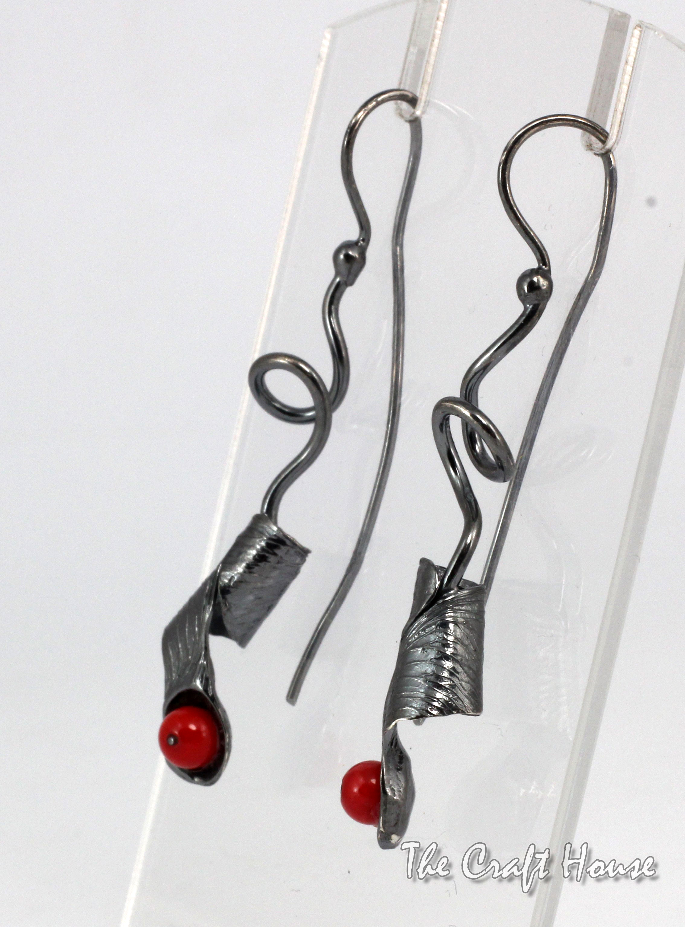 Silver earrings with Coral - € ( lv)