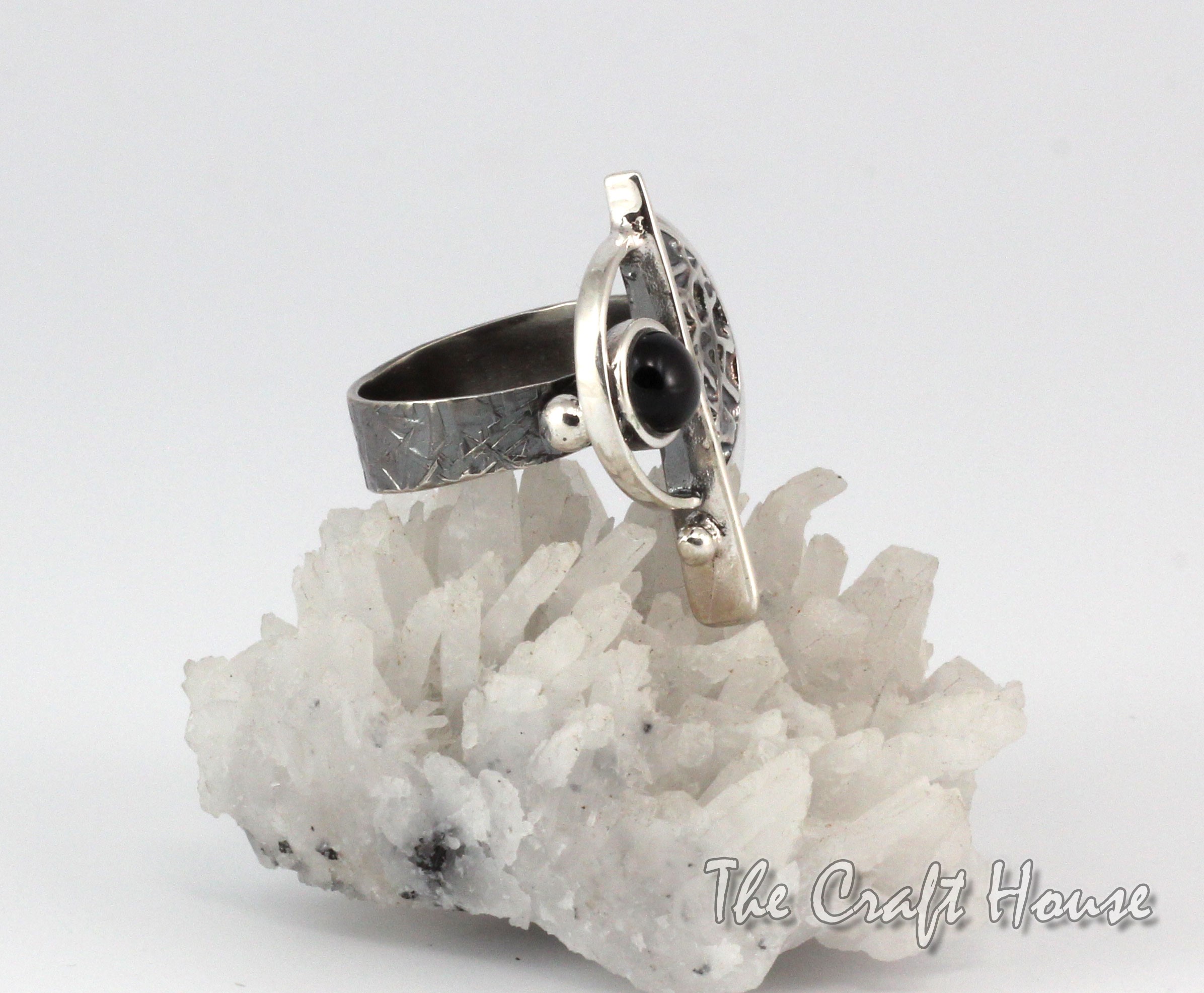Silver pendant with Onyx -  € ( lv)