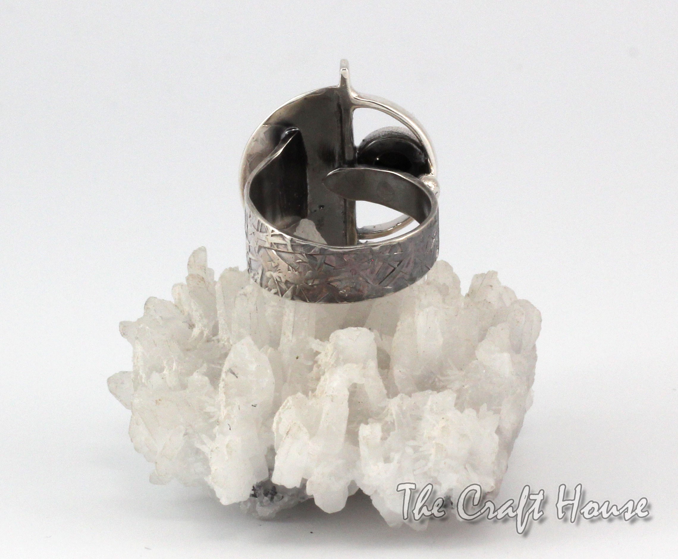 Silver pendant with Onyx -  € ( lv)