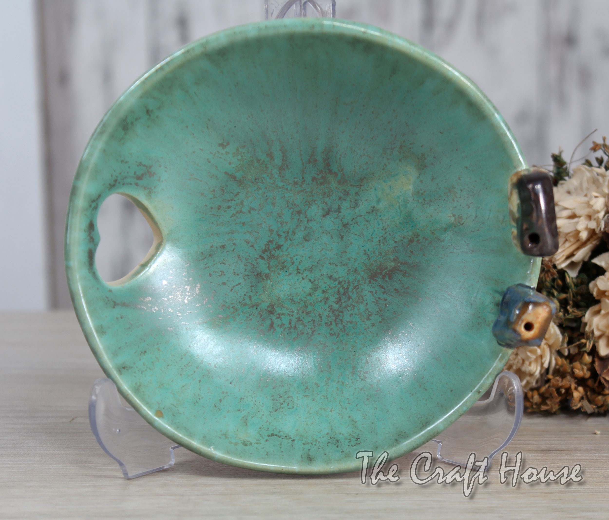 Ceramic bowl - 19.43 € ( 38 lv)