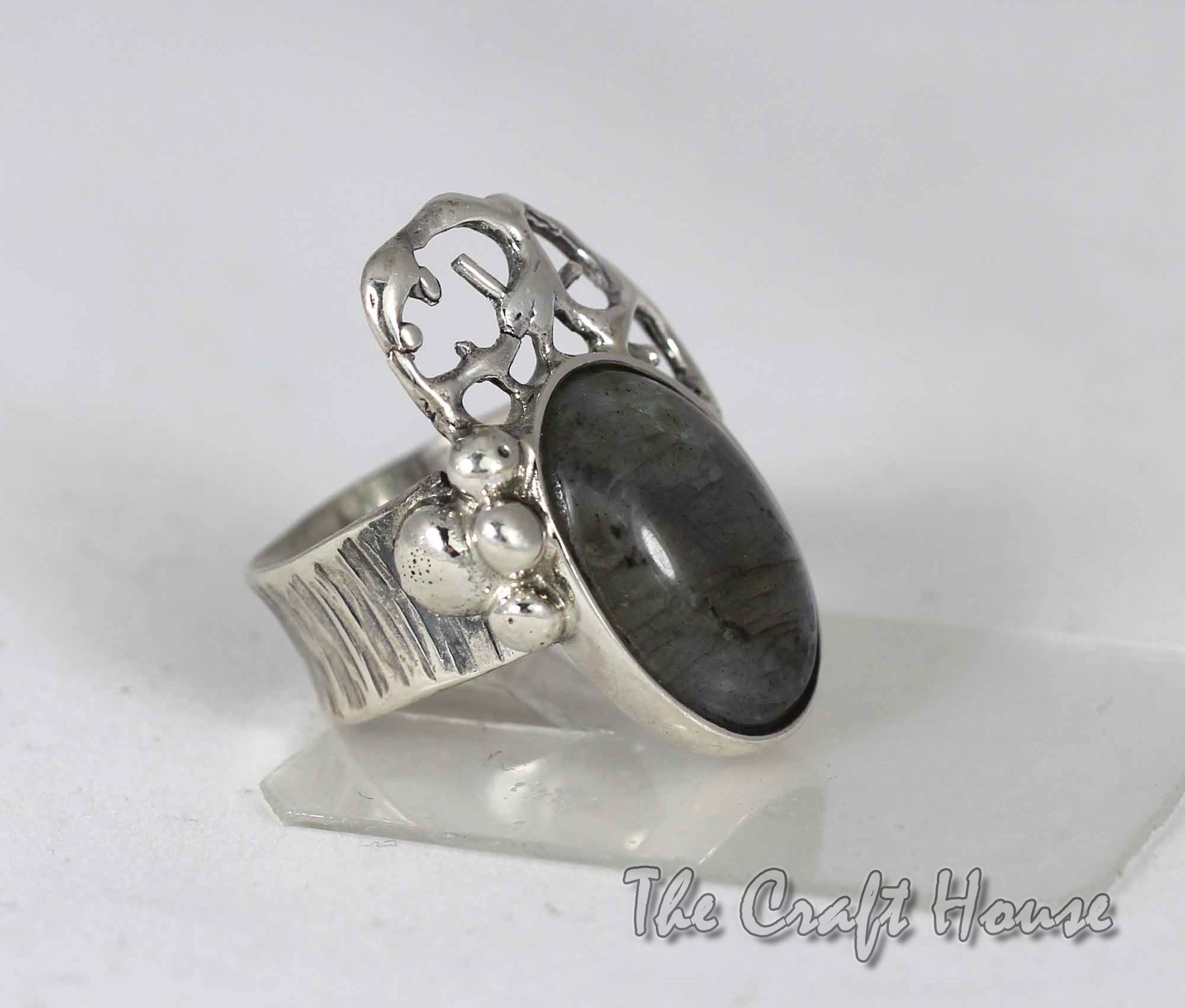 Silver ring with Labradorite - € ( lv)