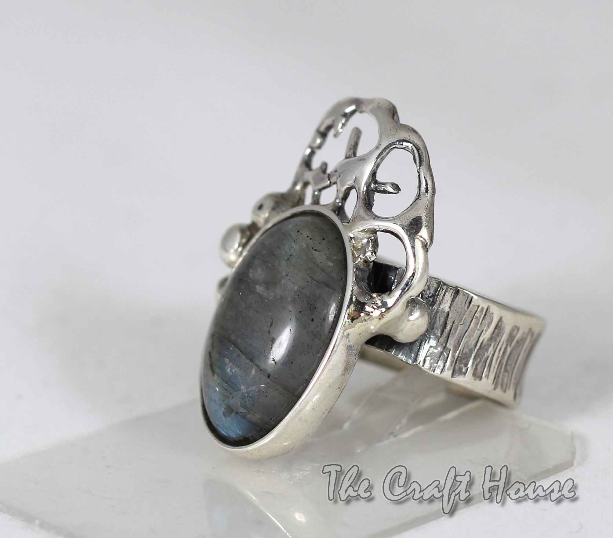 Silver ring with Labradorite - € ( lv)