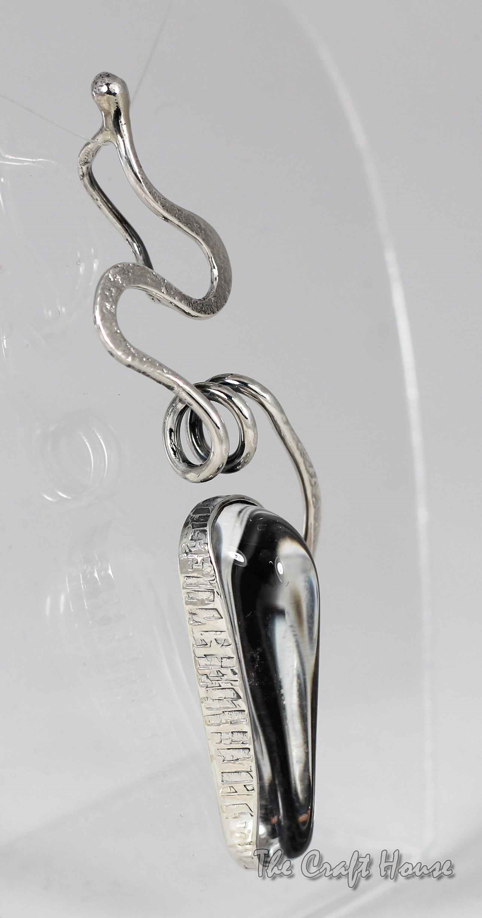 Pendant with Quartz - 97.15 € (190 lv)