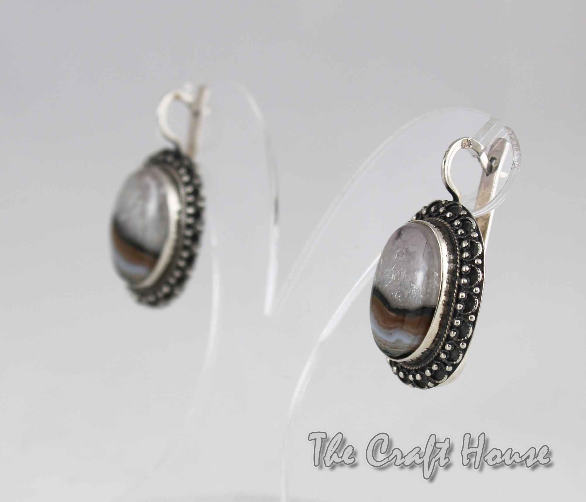 Silver earrings with Agate - 85.90 € (168 lv)