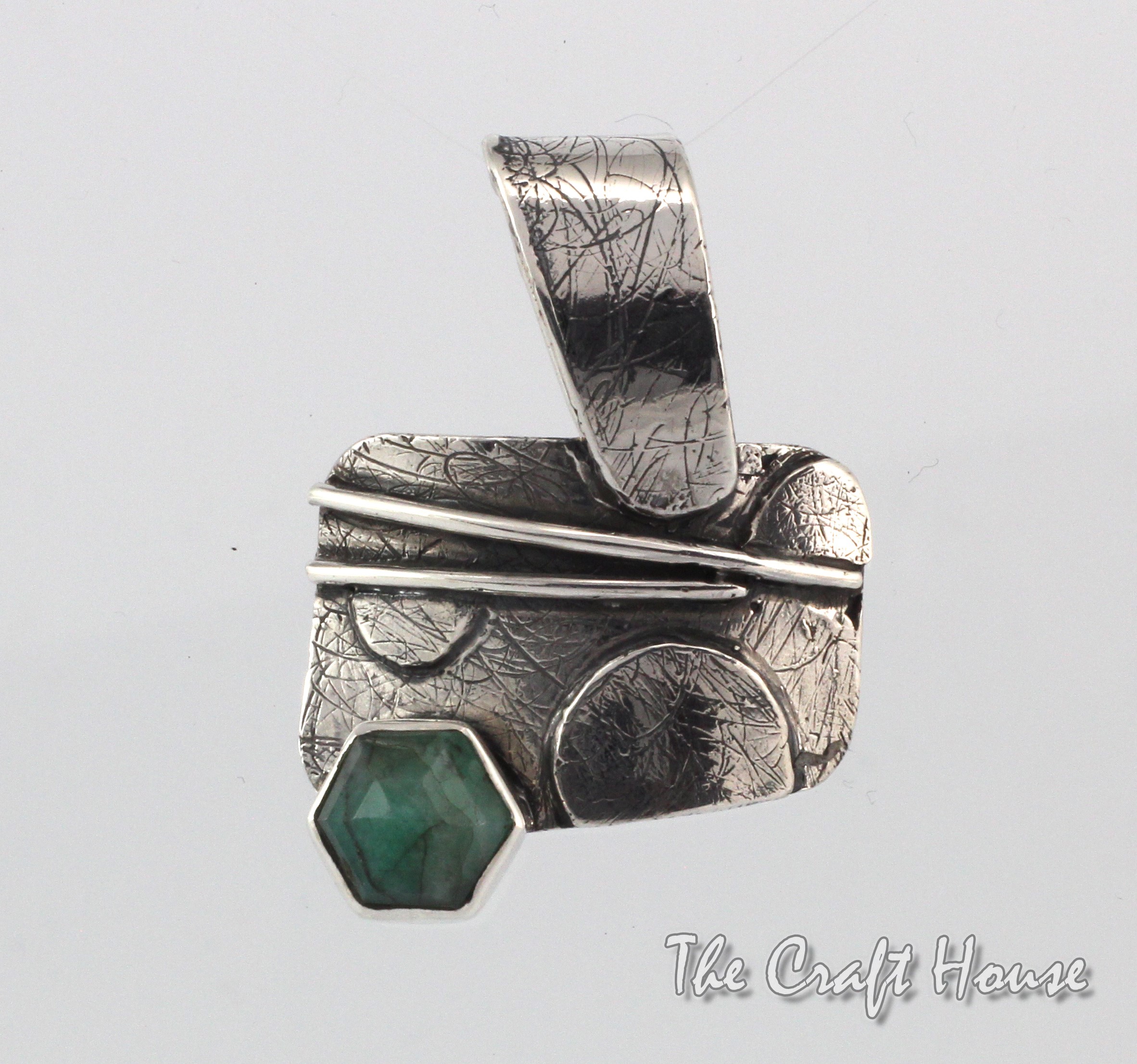 Silver pendant with Zoisite - 63.91 € (125 lv)