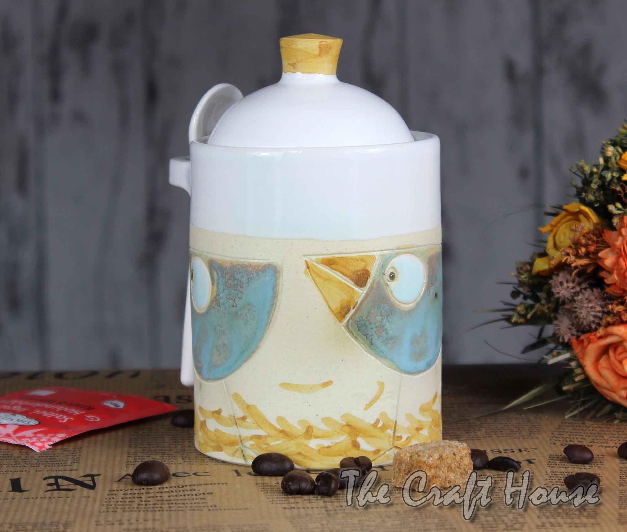 Ceramic sugar bowl - 13.29 € ( 26 lv)