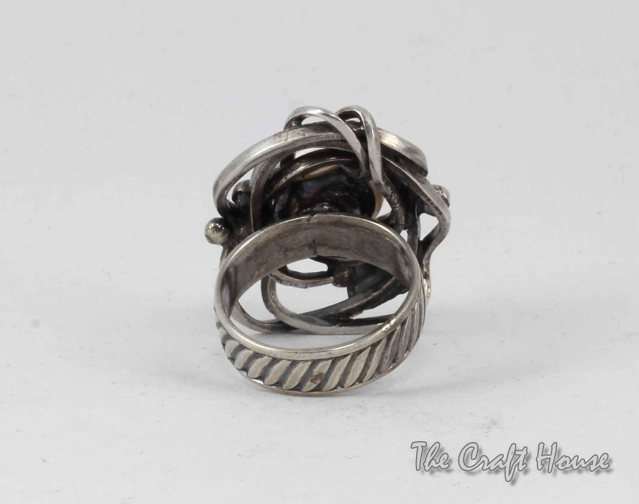Silver ring with Pearl