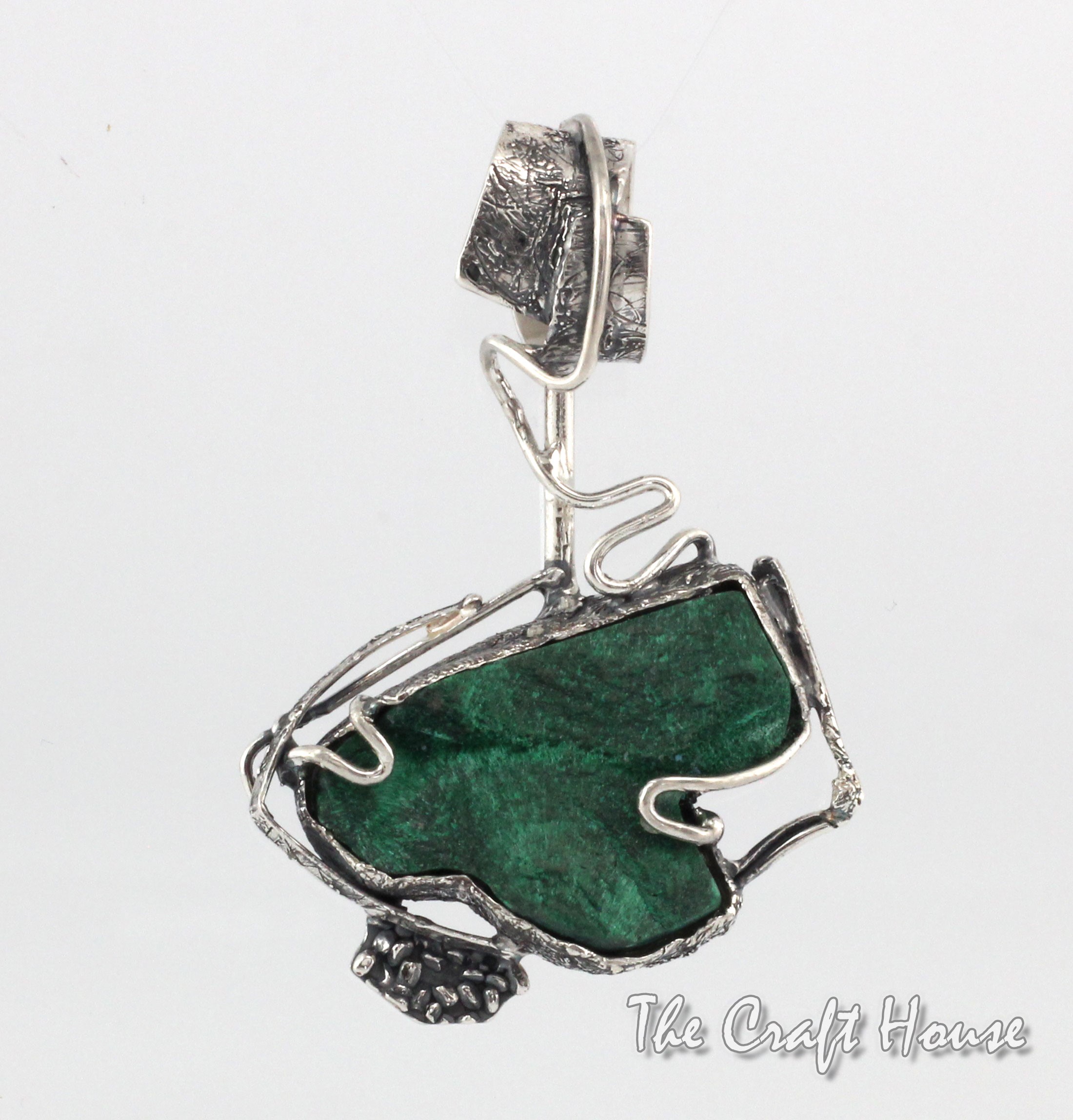 Silver pendant with Malachite - 138.05 € (270 lv)