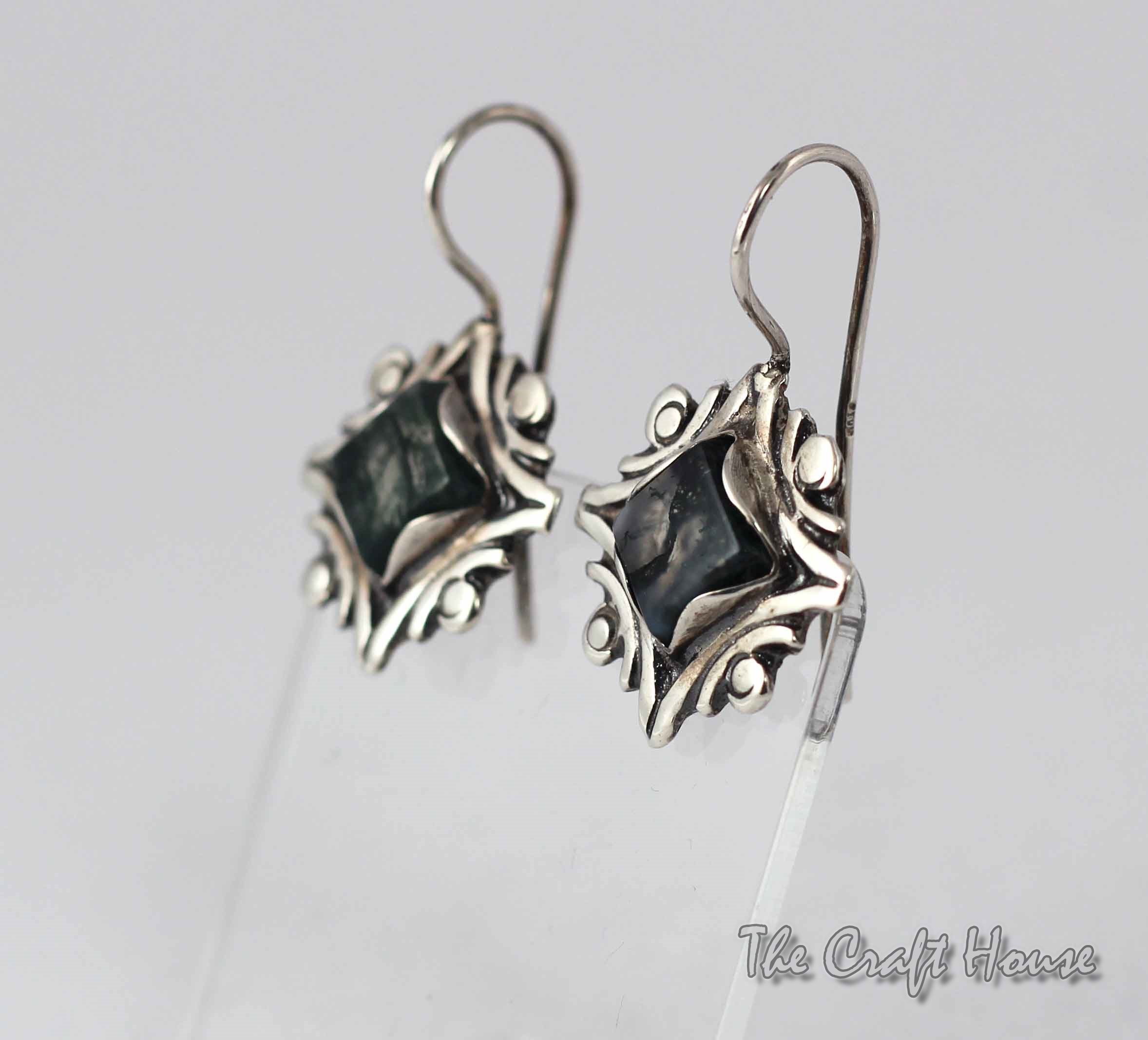 Silver earrings with Agate - 53.69 € (105 lv)