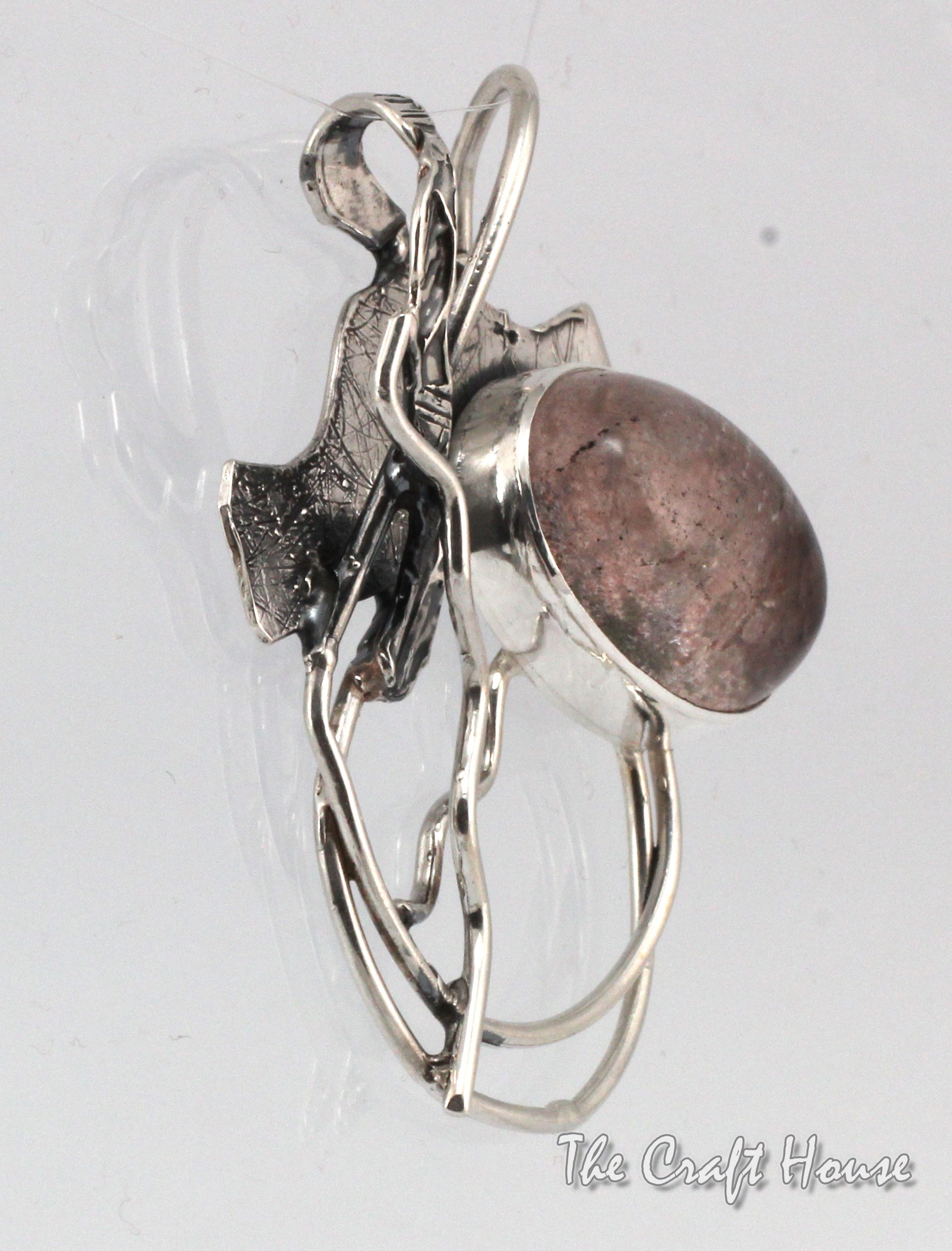 Silver pendant with Lodolite Quartz - 79.25 € (155 lv)