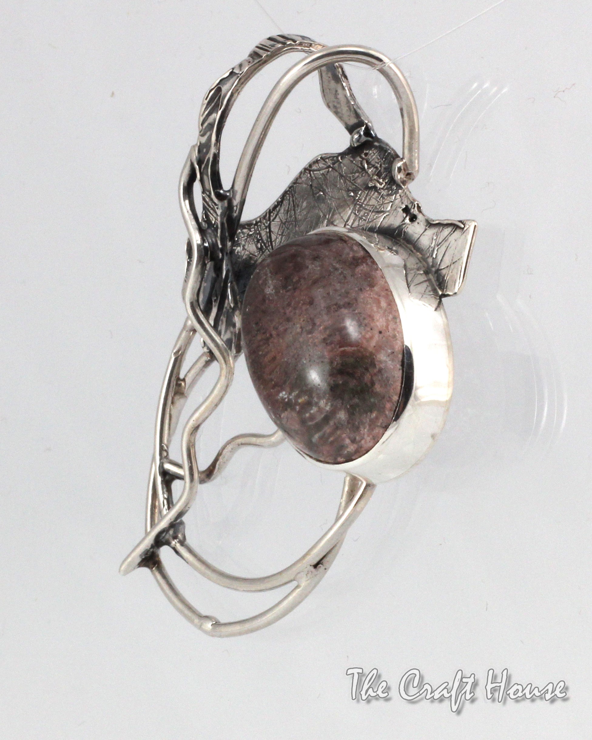 Silver pendant with Lodolite Quartz - 79.25 € (155 lv)