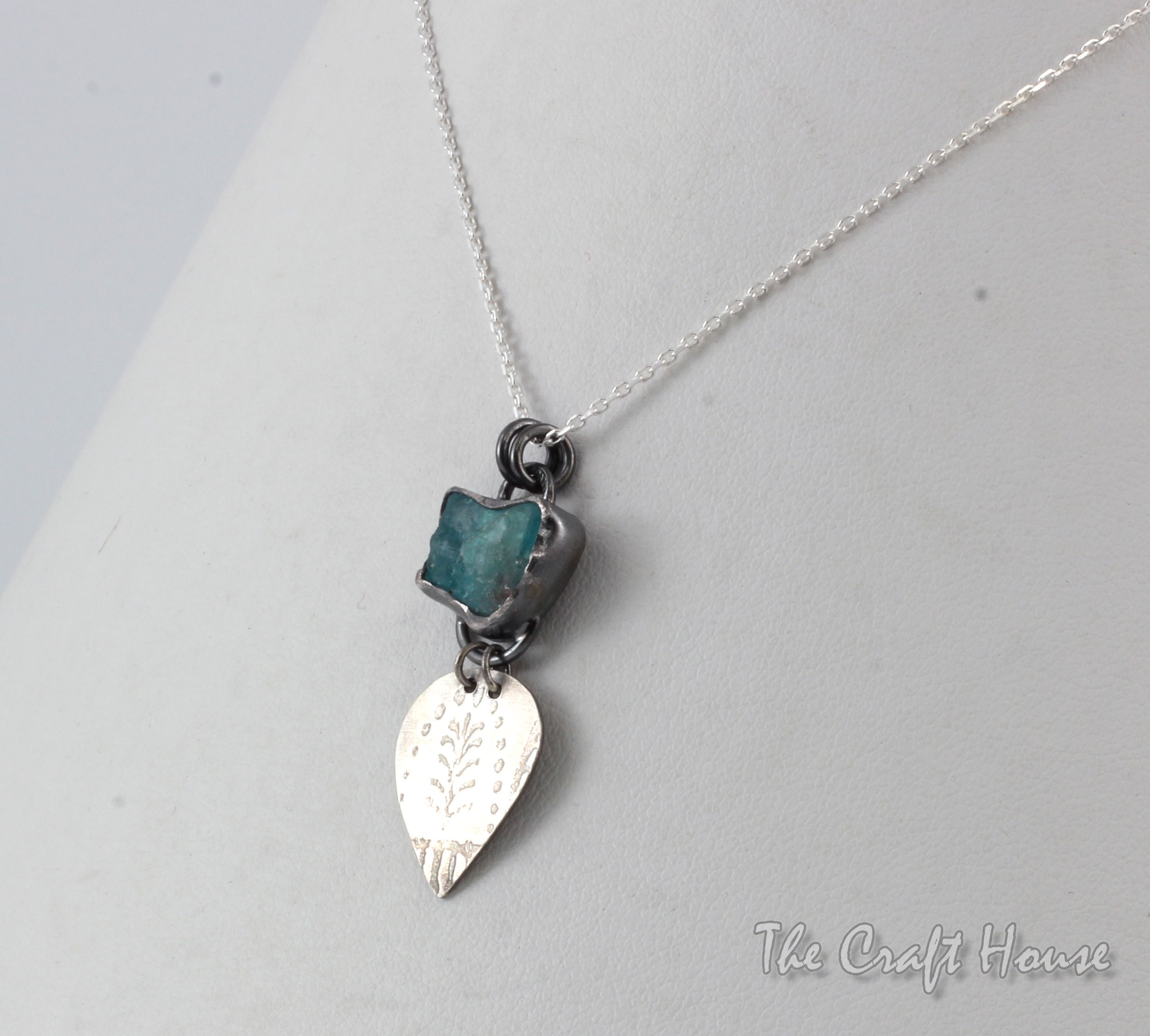 Silver necklace with Aquamarine
