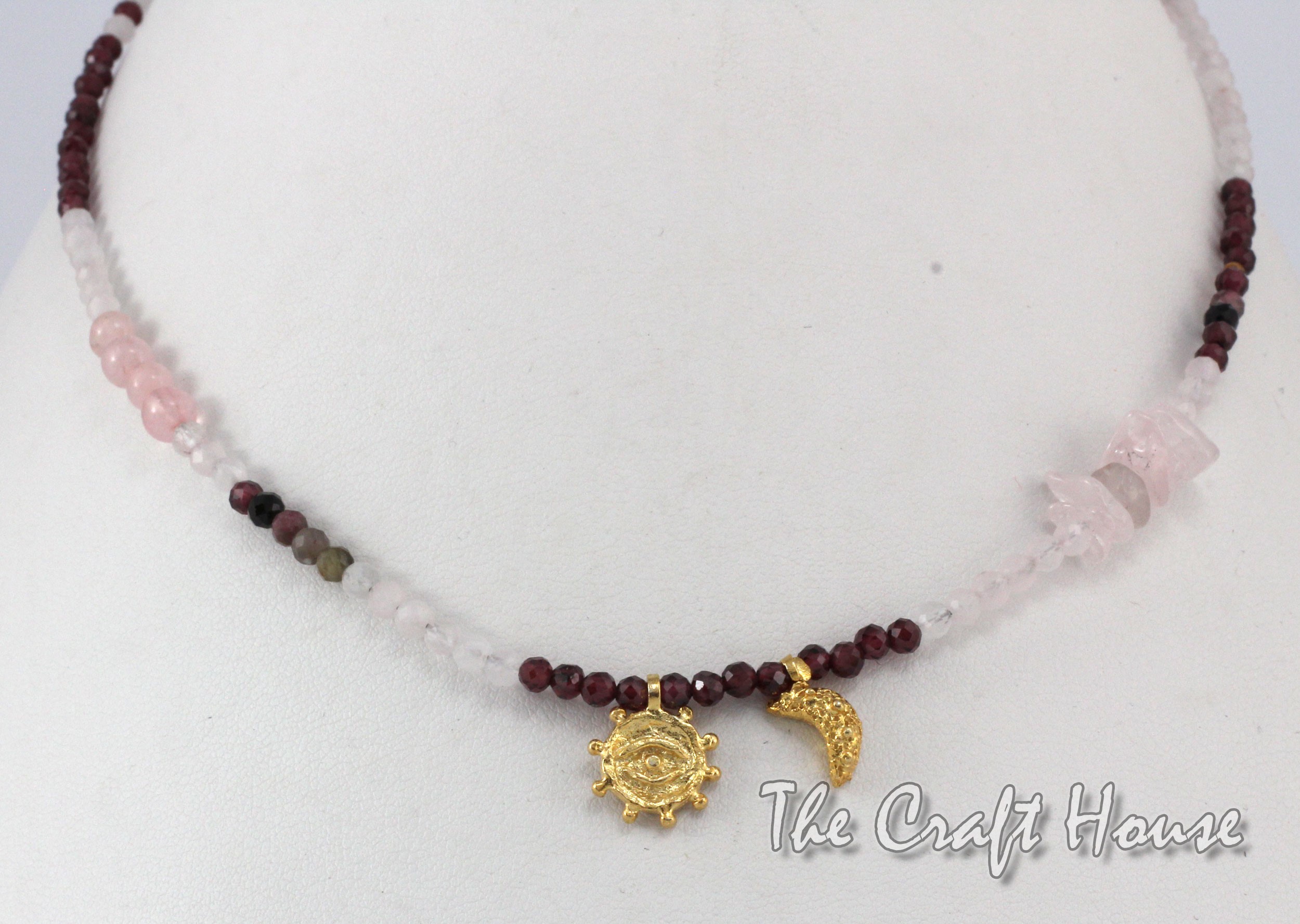 Silver necklace with Garnet and Rose Quartz - € ( lv)