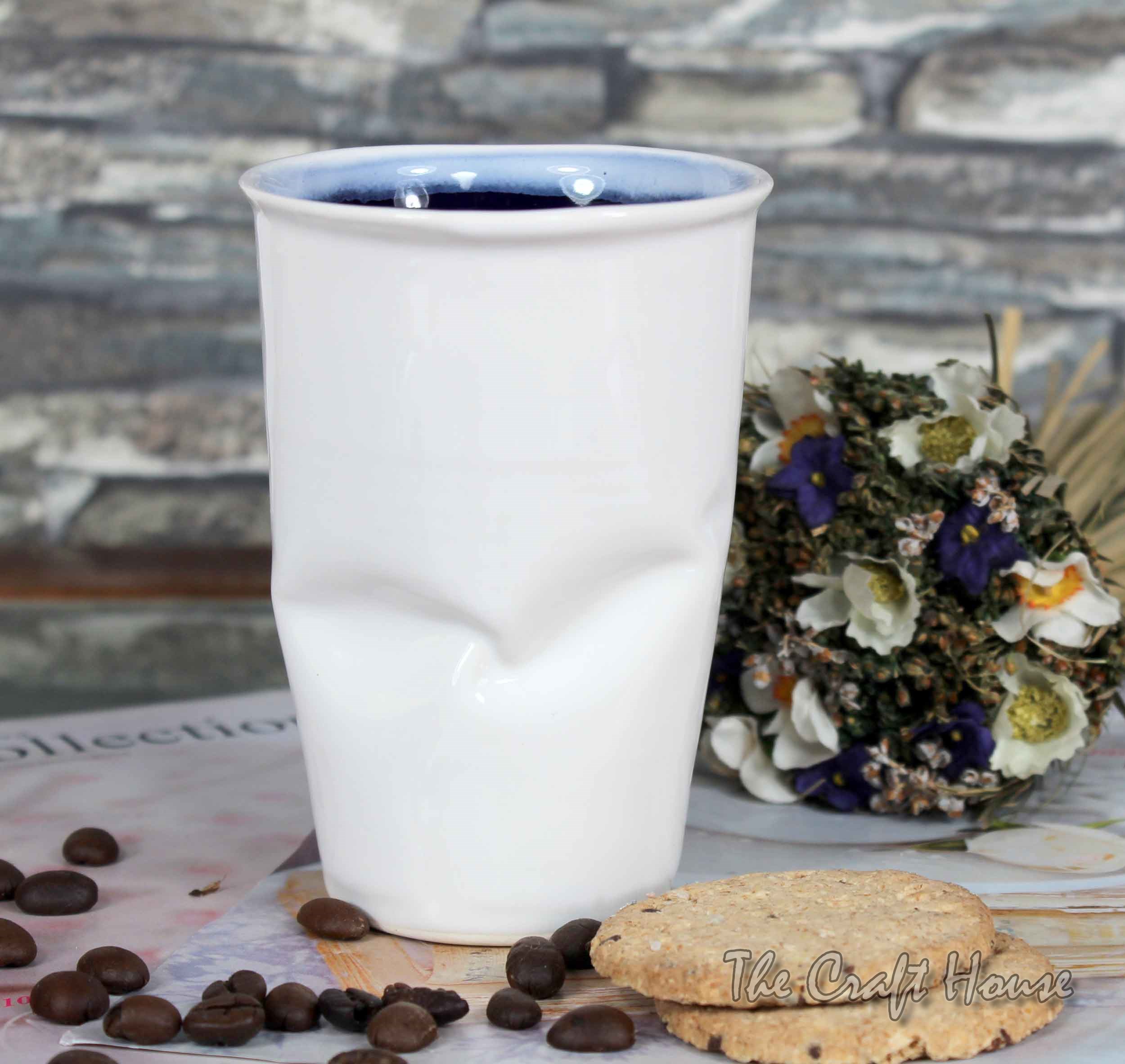 Porcelain mug