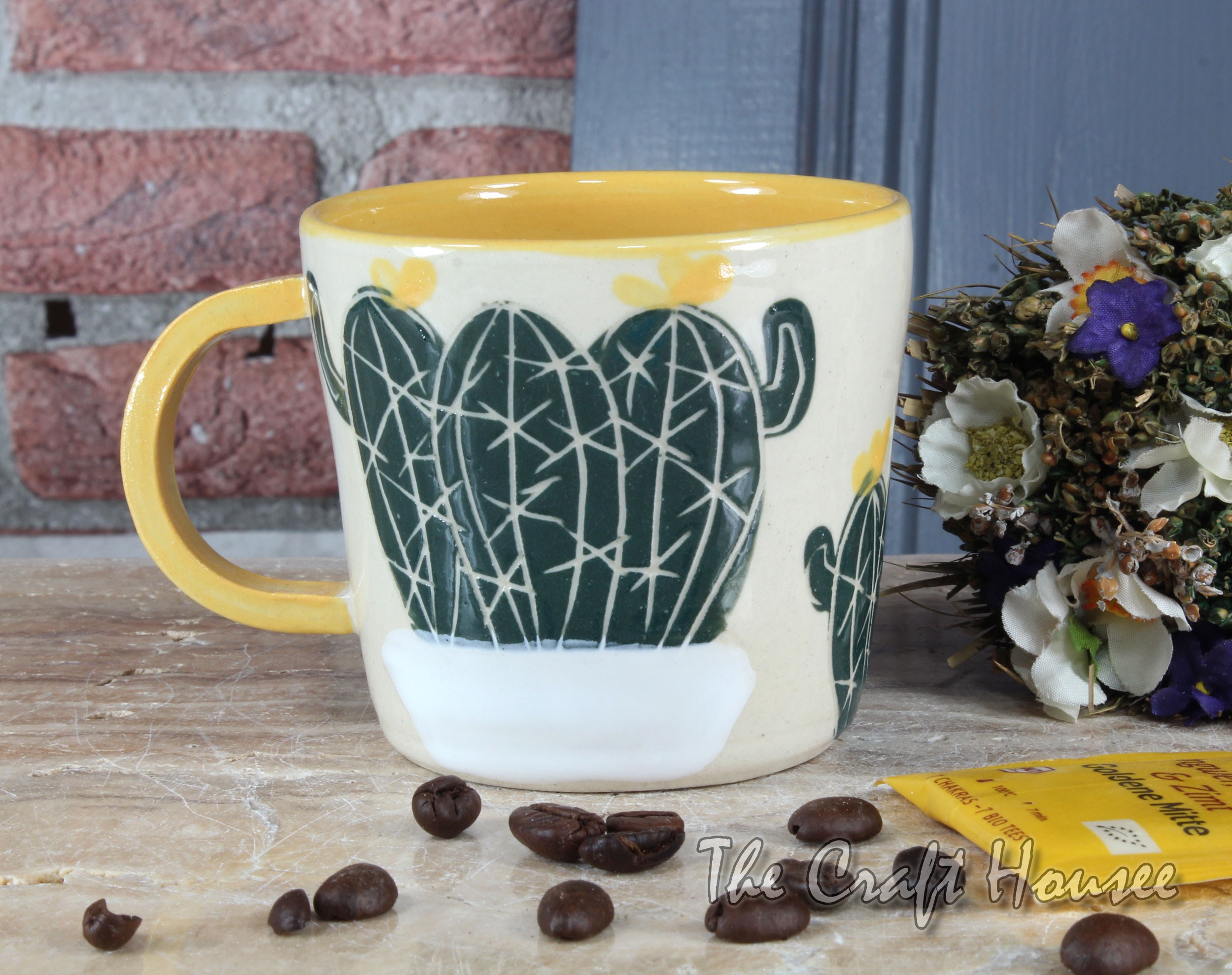 Ceramic cup