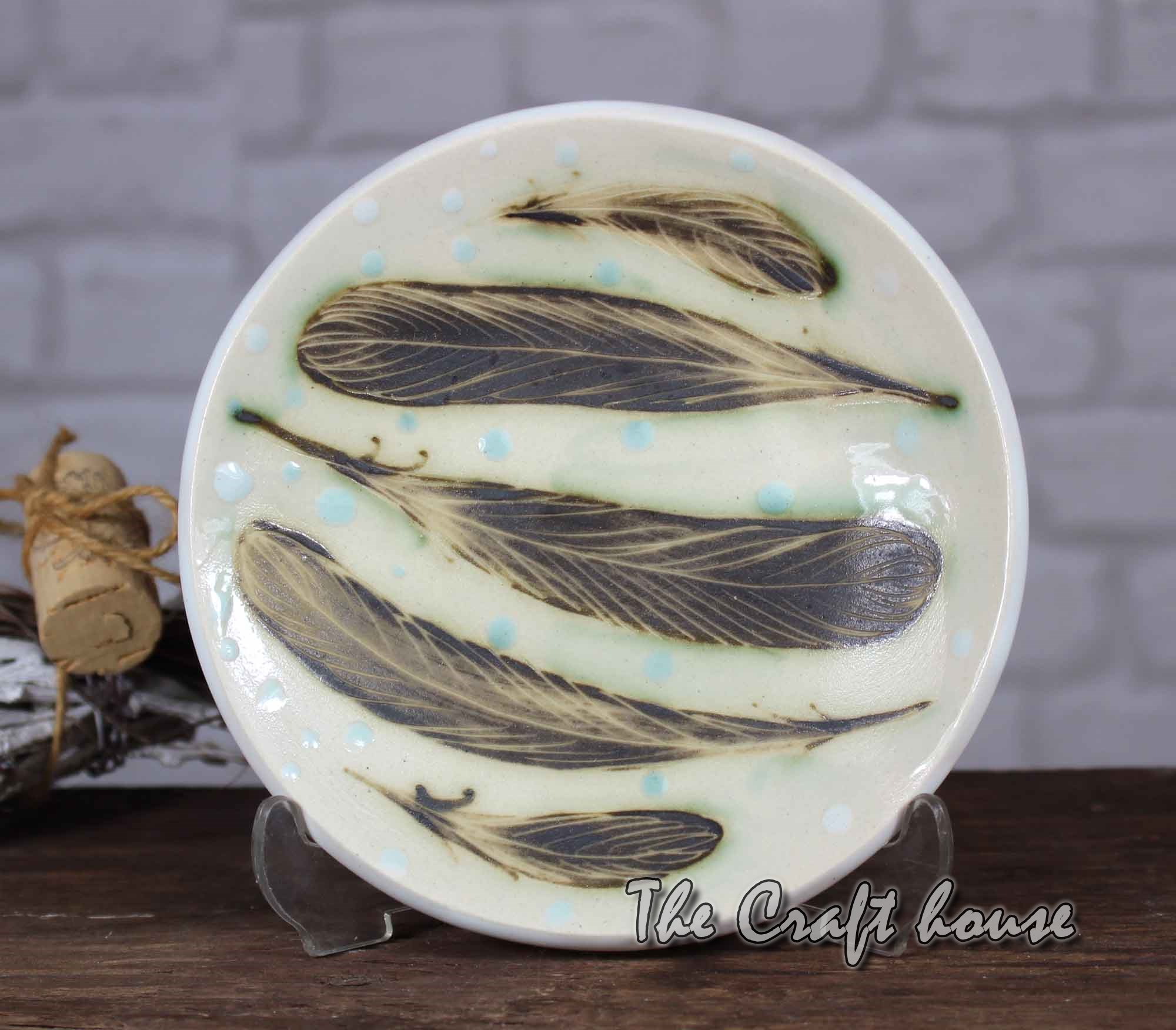 Ceramic saucer - 10.23 € ( 20 lv)