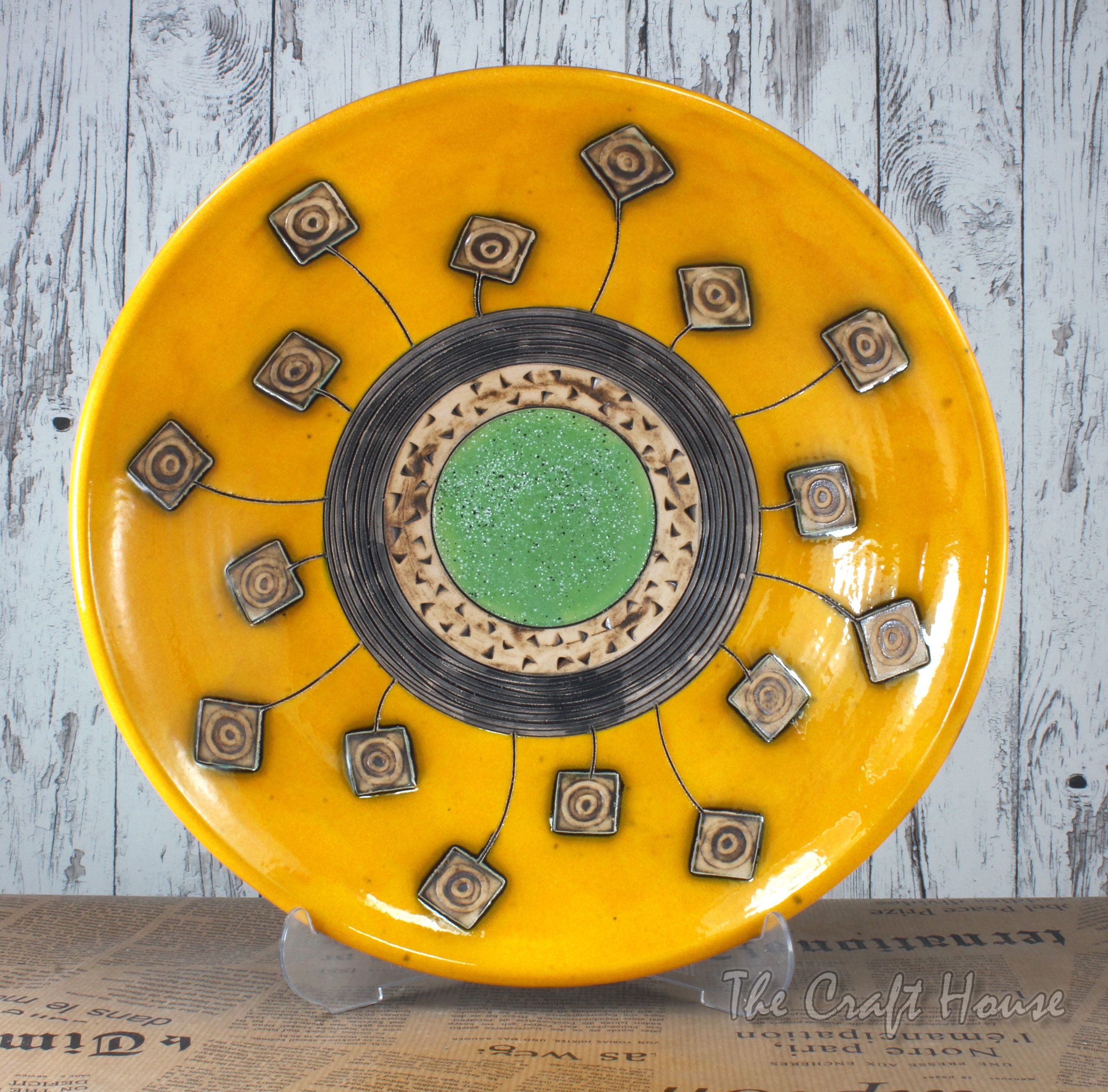 Ceramic fruit bowl - 47.04 € ( 92 lv)