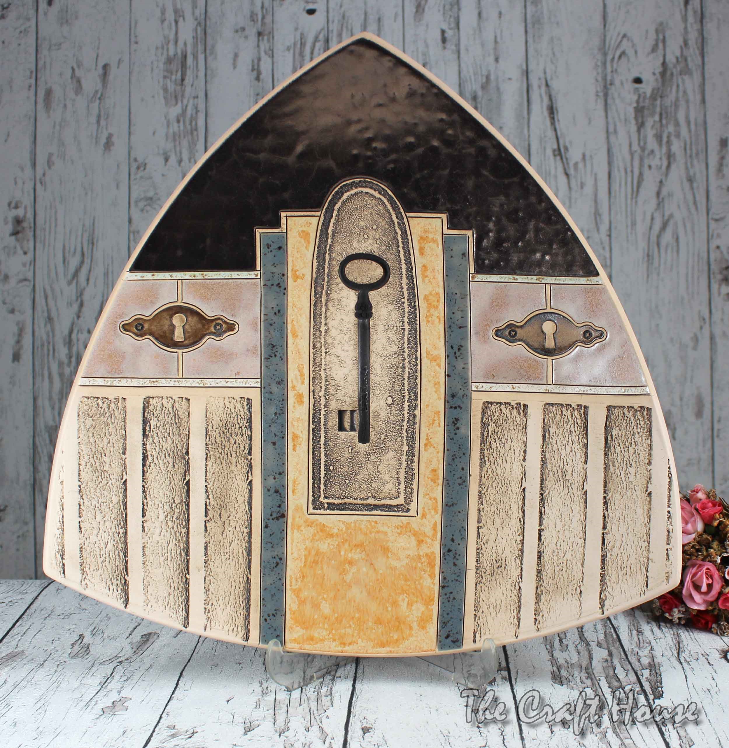 Ceramic plate - 55.22 € ( 108 lv)