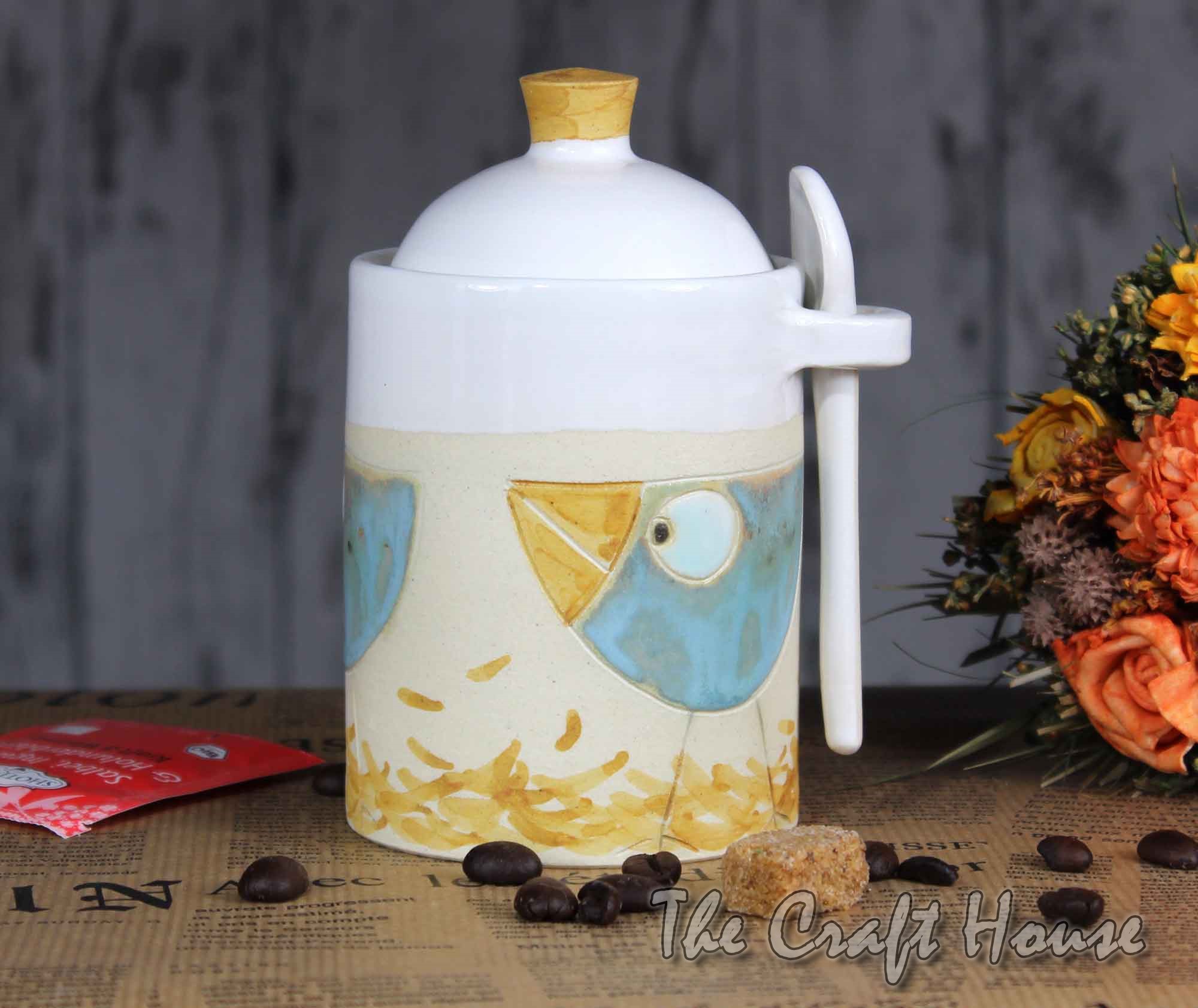 Ceramic sugar bowl - 13.29 € ( 26 lv)