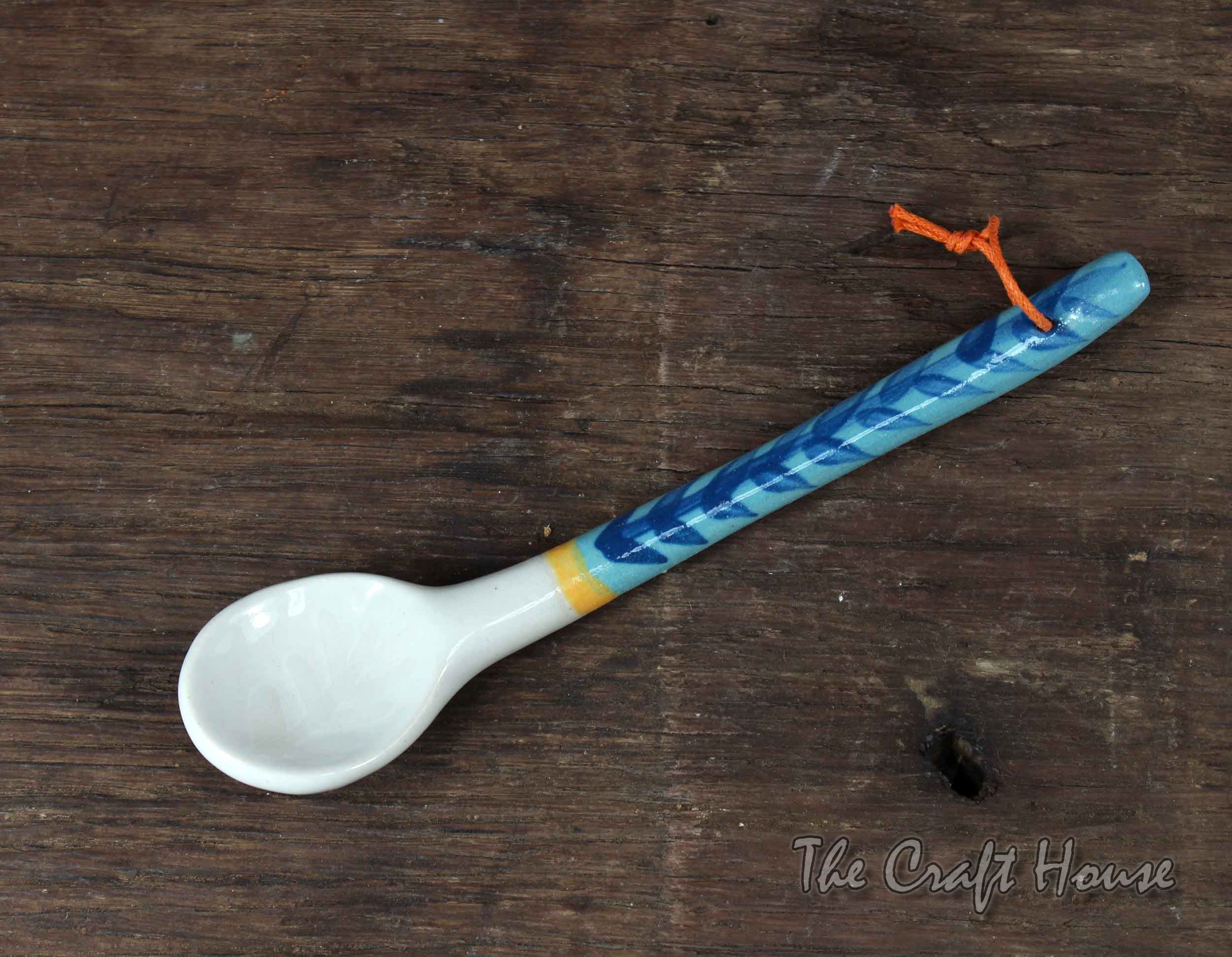 Ceramic spoon