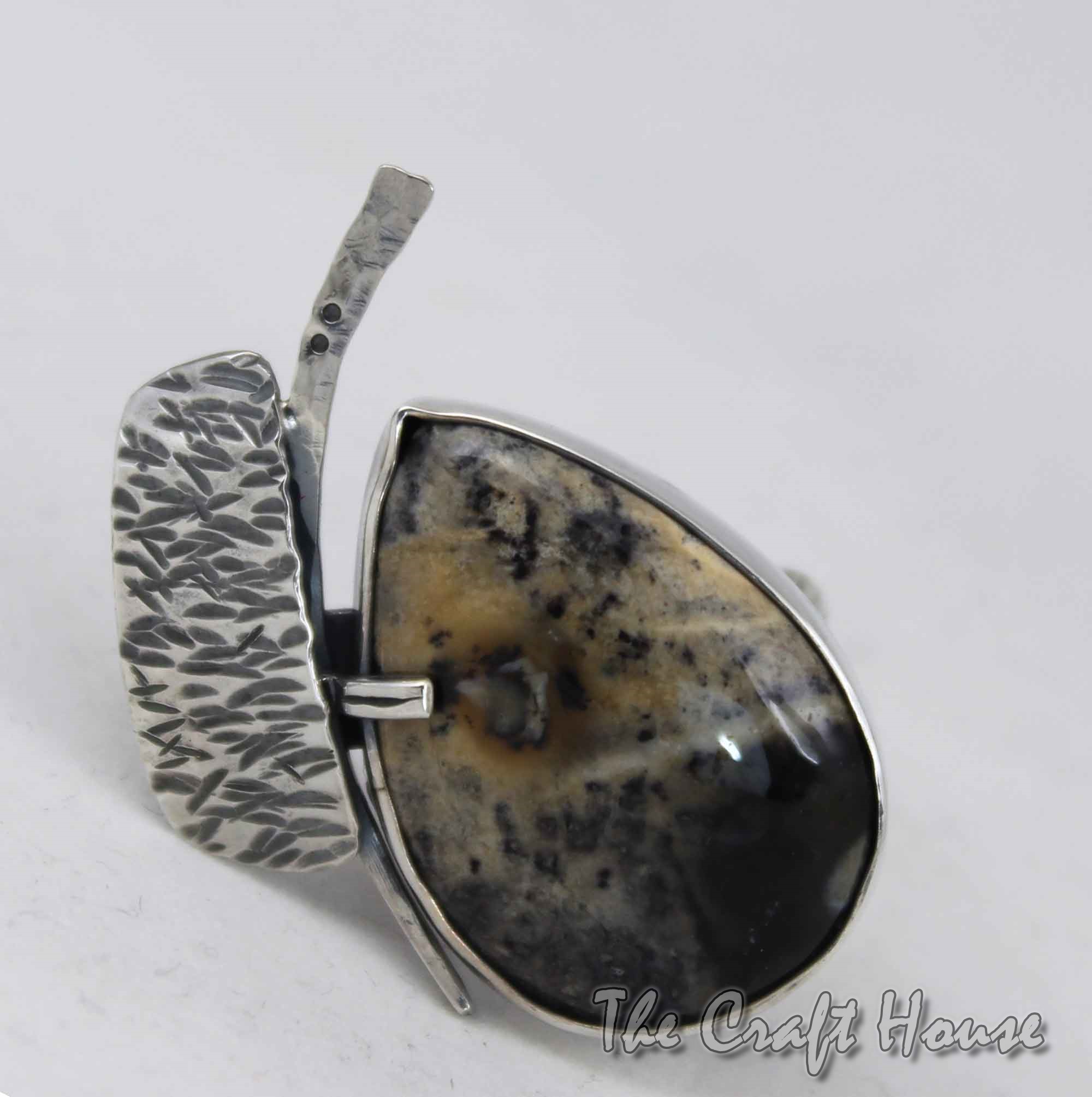 Silver ring with Agate - € ( lv)