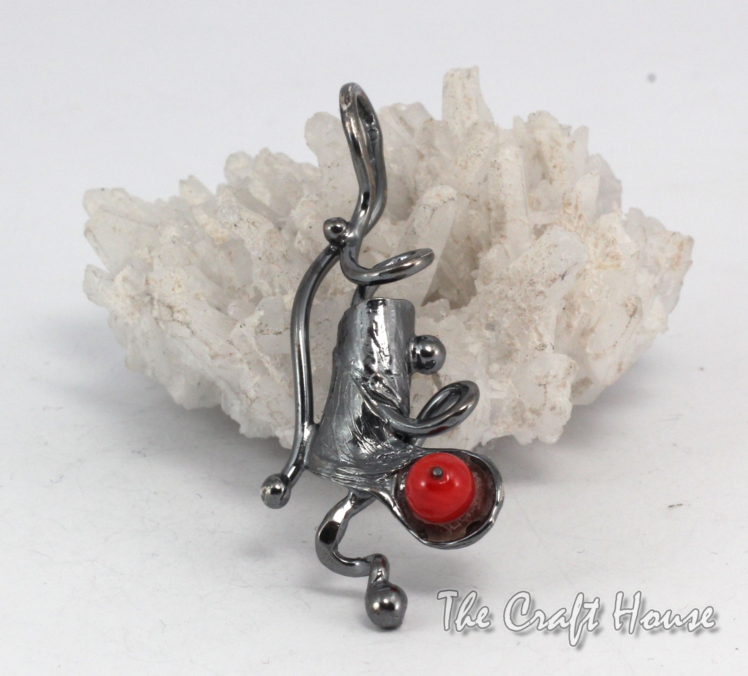 Silver pendant with Coral  - € ( lv)