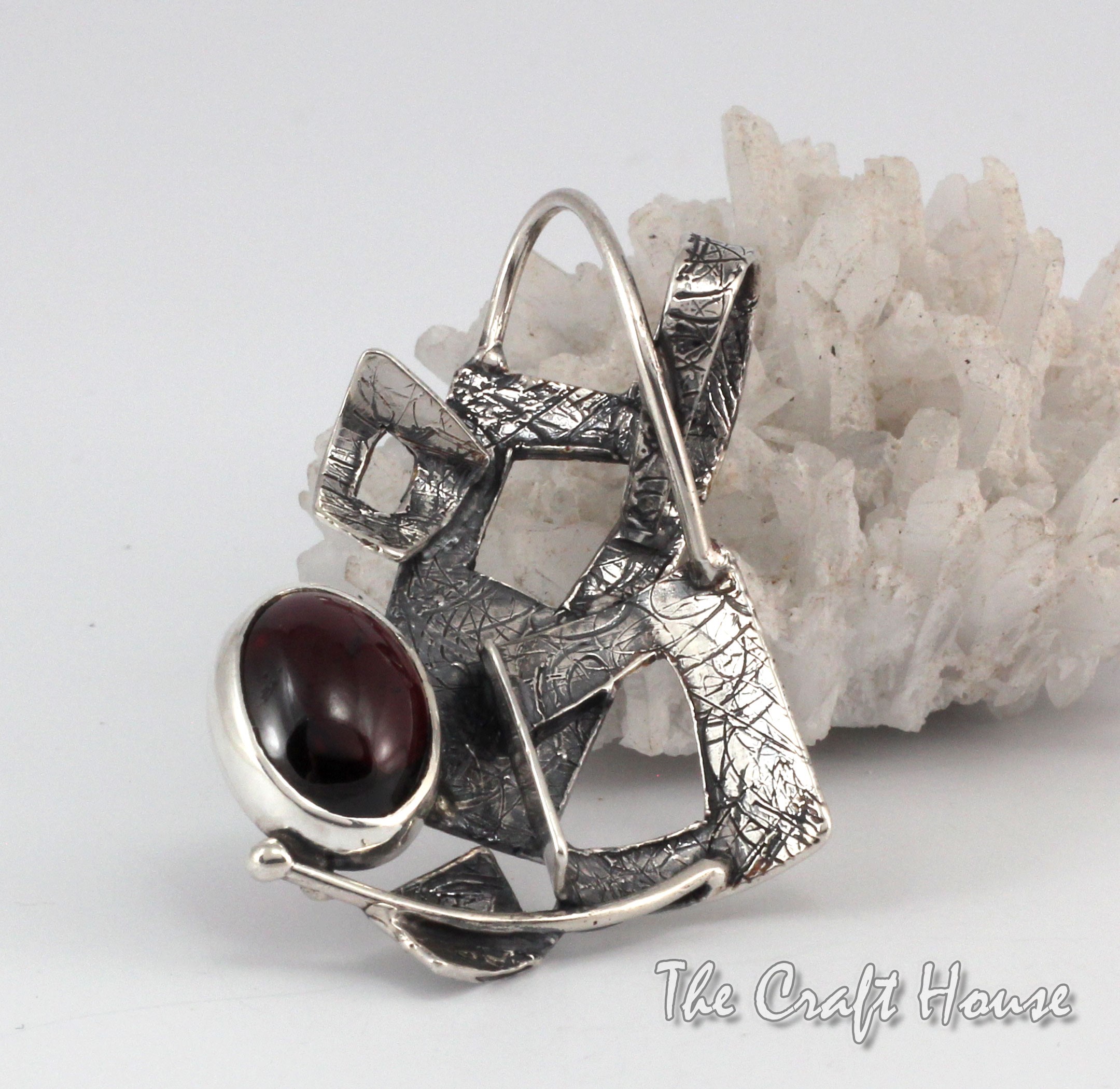Silver pandant with Ruby - € ( lv)