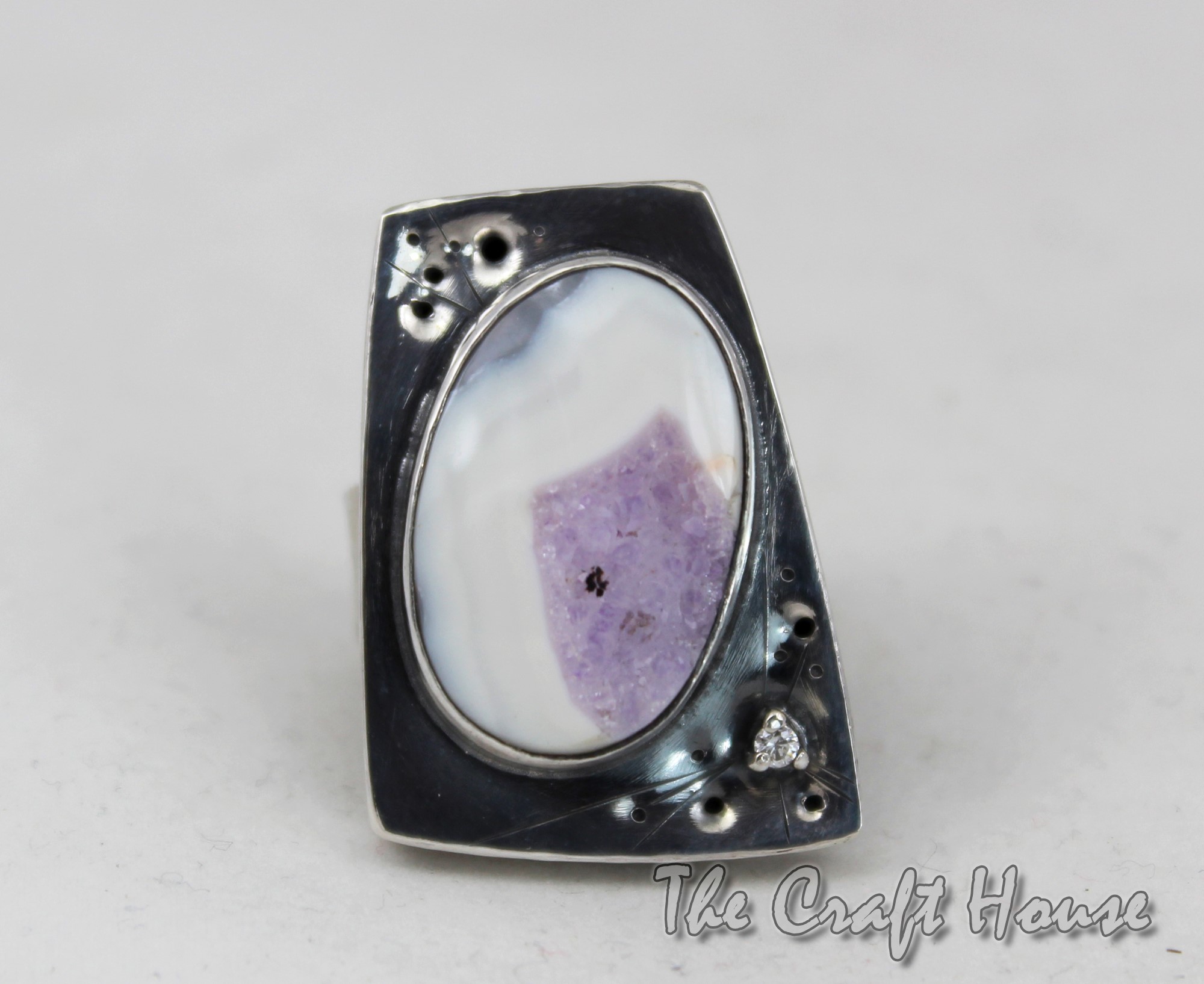 Silver ring with Agate - 86.92 € (170 lv)