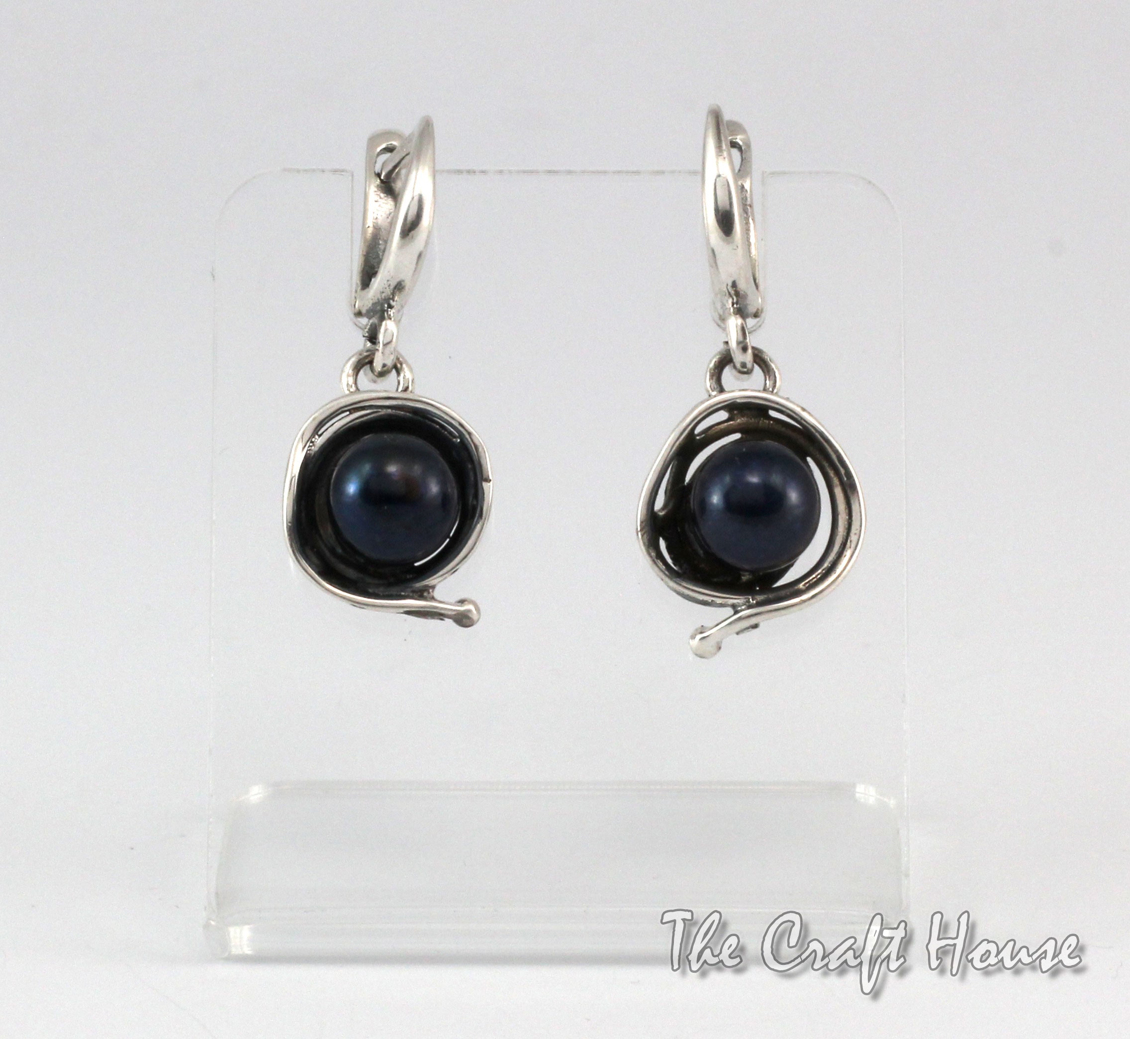 Silver earrings with Pearl -  € ( lv)