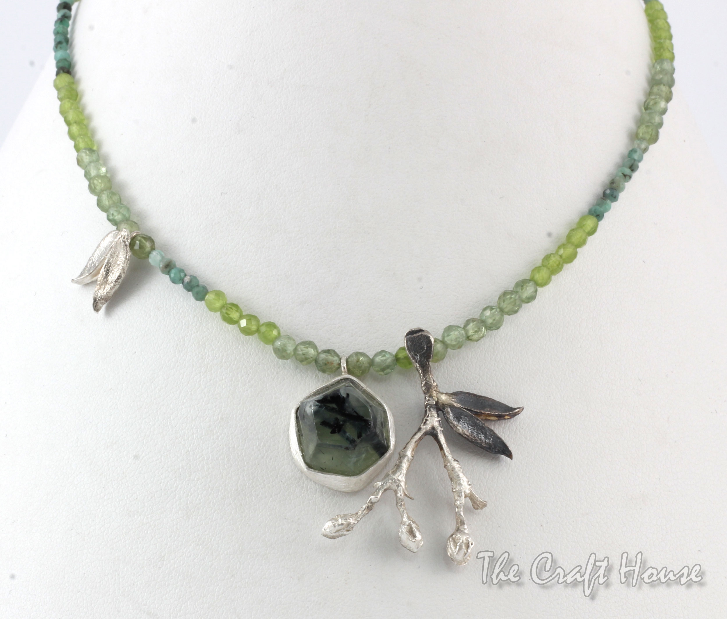 Sterling silver necklace - € ( lv)