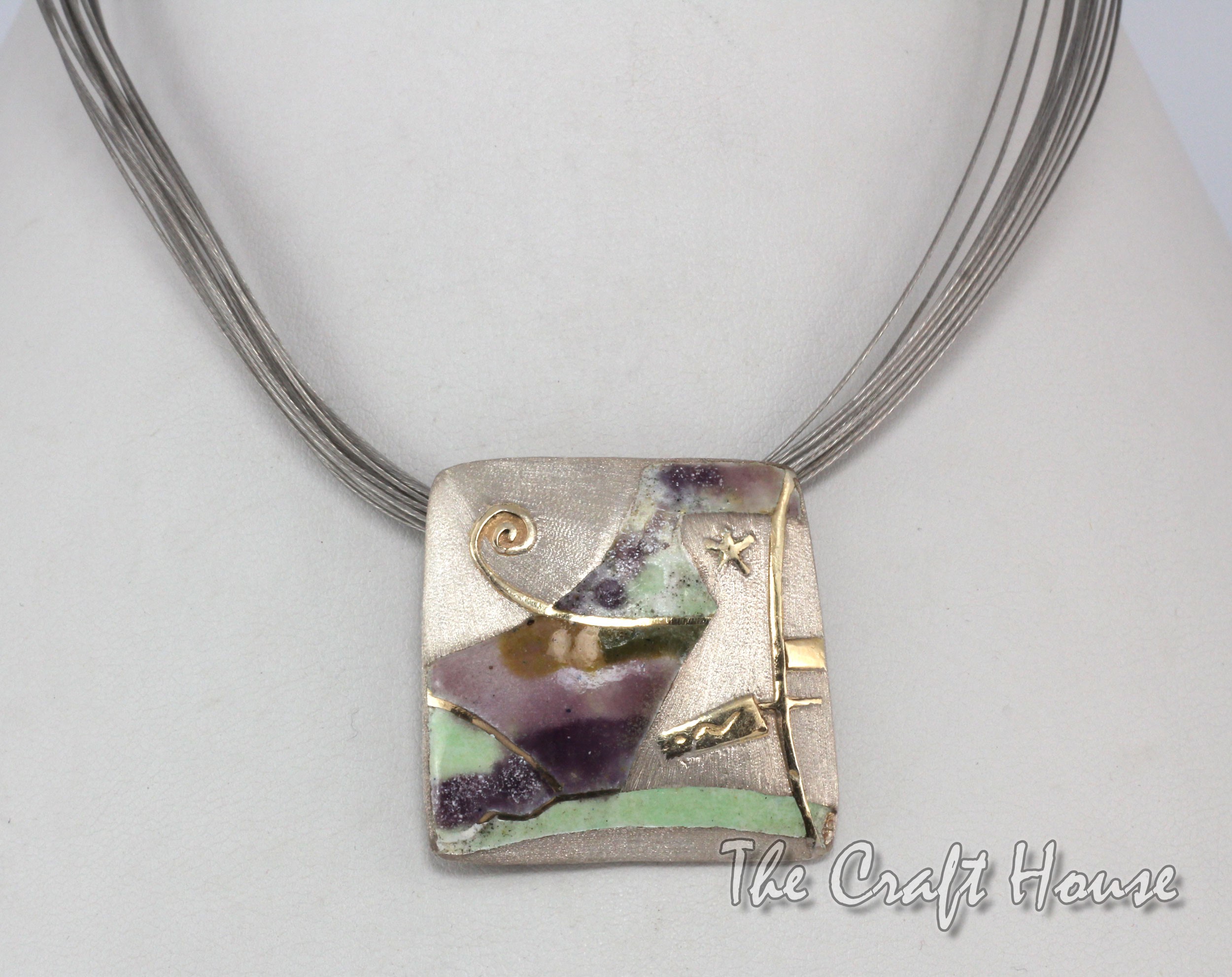 Silver necklace with enamel - 94.59 € (185 lv)