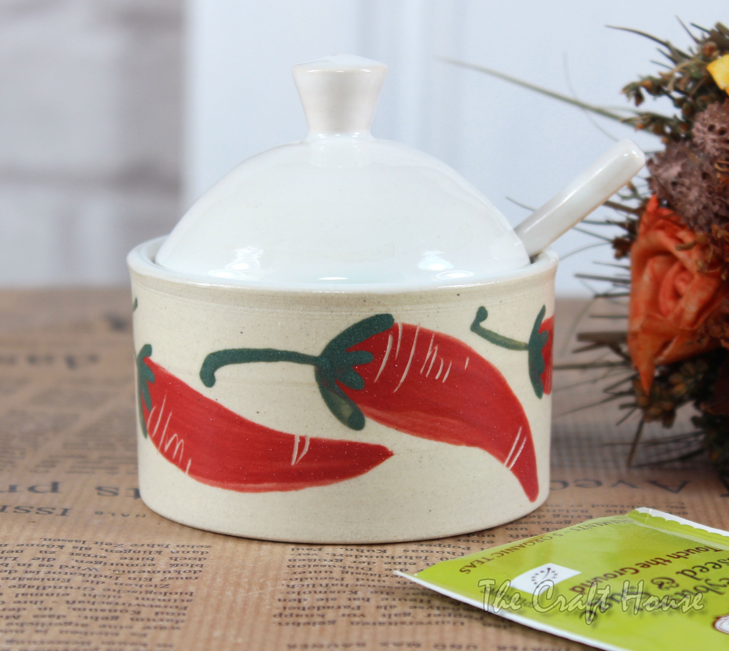 Ceramic sugar bowl