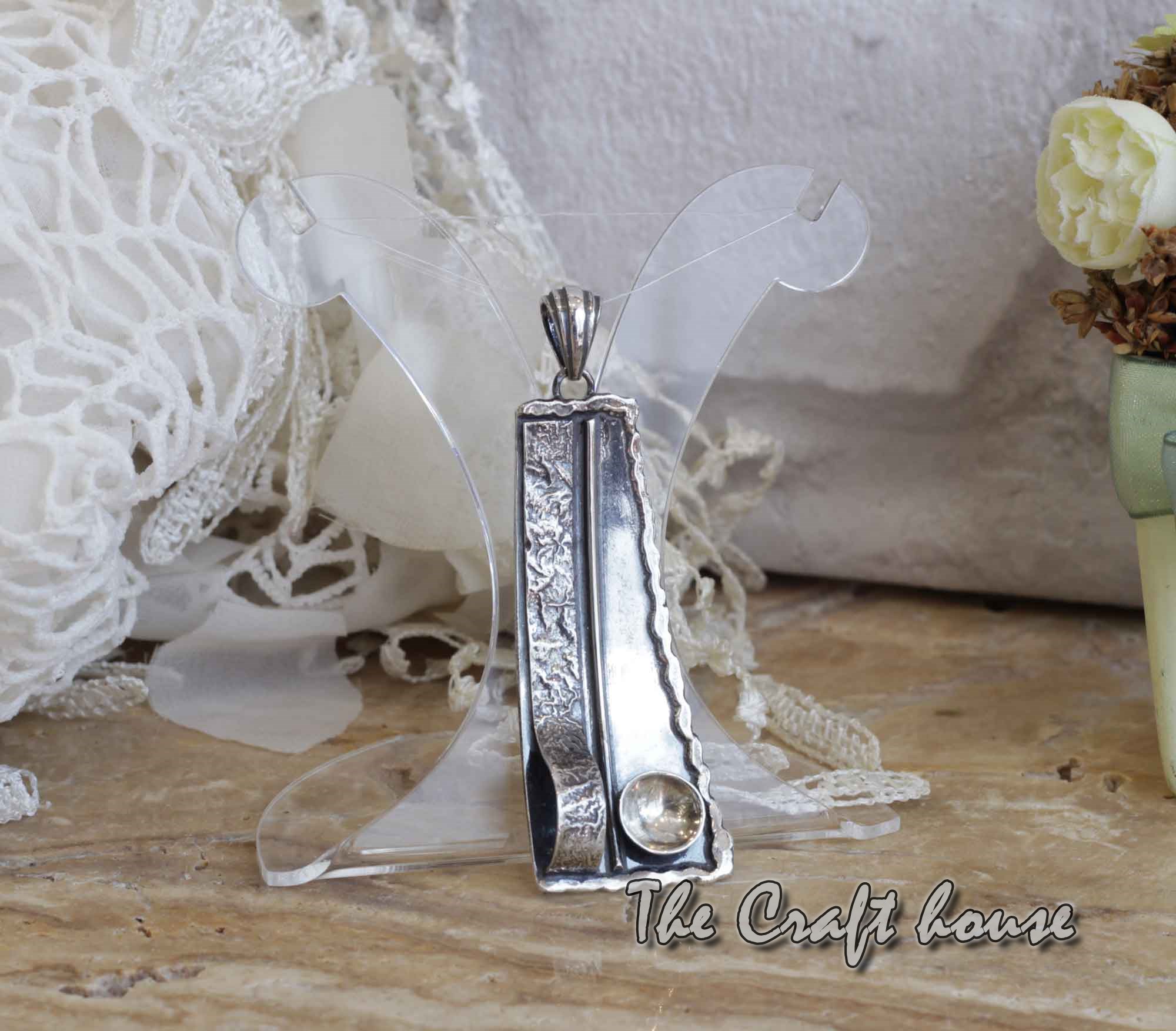 Silver pendant - 58.80 € (115 lv)