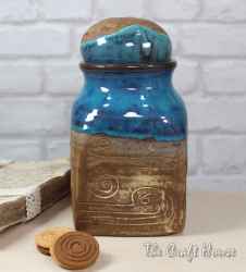 Ceramic box 