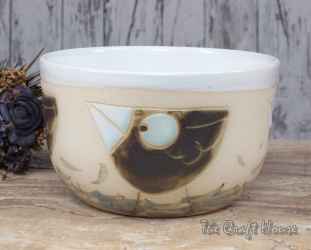 Ceramic bowl - 10.23 € ( 20 lv)
