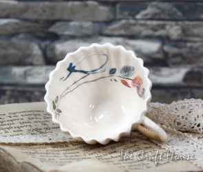 Porcelain cup