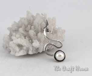 Silver pendant with Pearl - 32.72 € (64 lv)