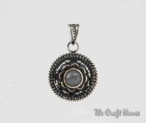 Silver filigree pendant - € ( lv)