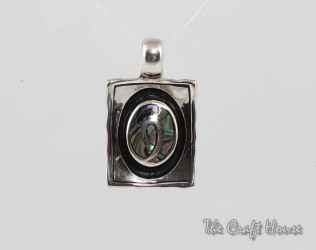 Silver pendant with Mother of pearl - € ( lv)