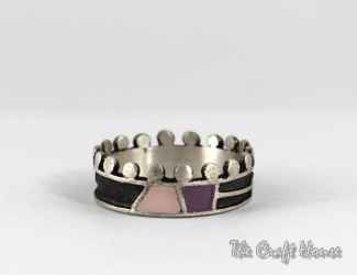 Silver ring with enamel - 39.88 € (78  lv)