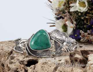 Silver bracelet with Chrysocolla - 247.98 € (485 lv)