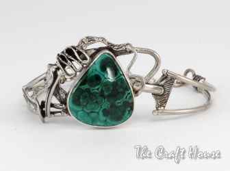 Silver bracelet with Malachite - € (lv)