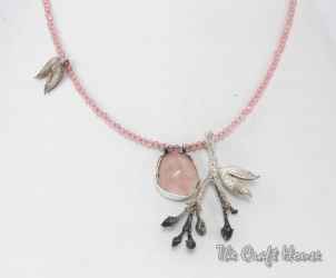 Silver necklace with Quartz - € ( lv)